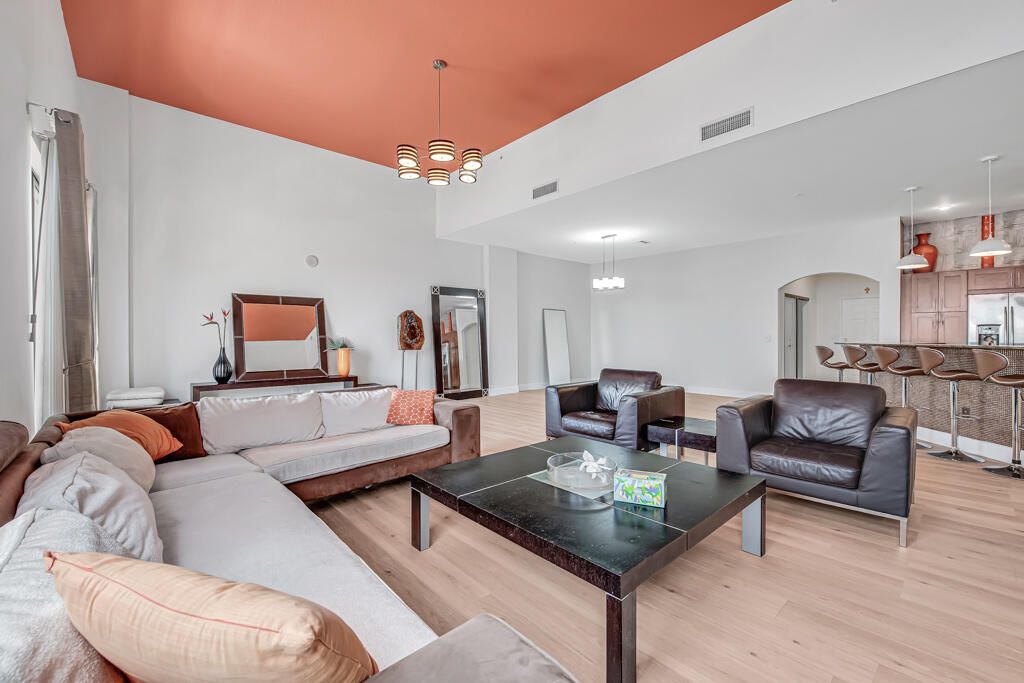 8390 SW 72nd Avenue, Unit 303, Miami, FL 33143 Photo