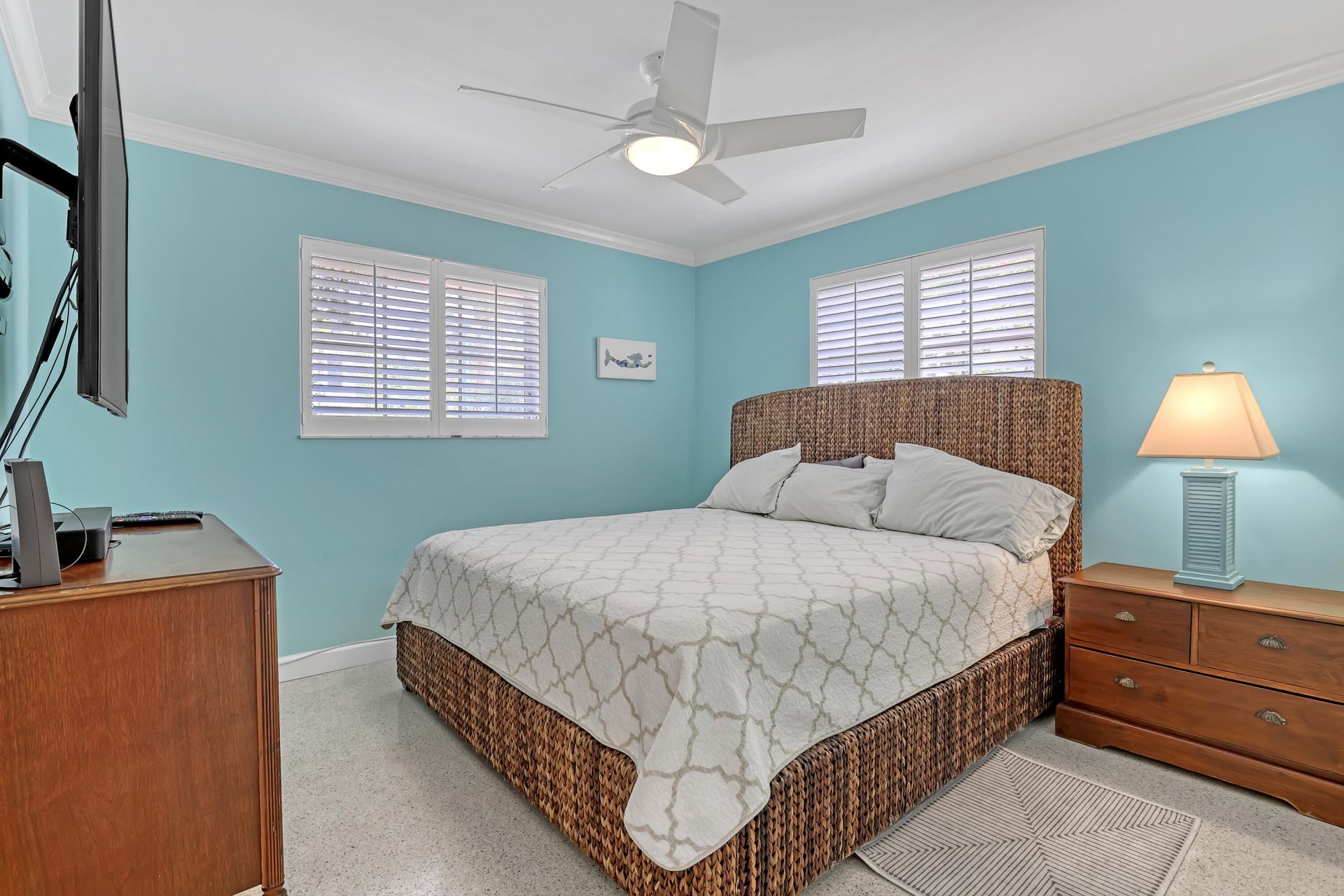 306 Cascade Lane, Palm Beach Shores, FL 33404 Photo