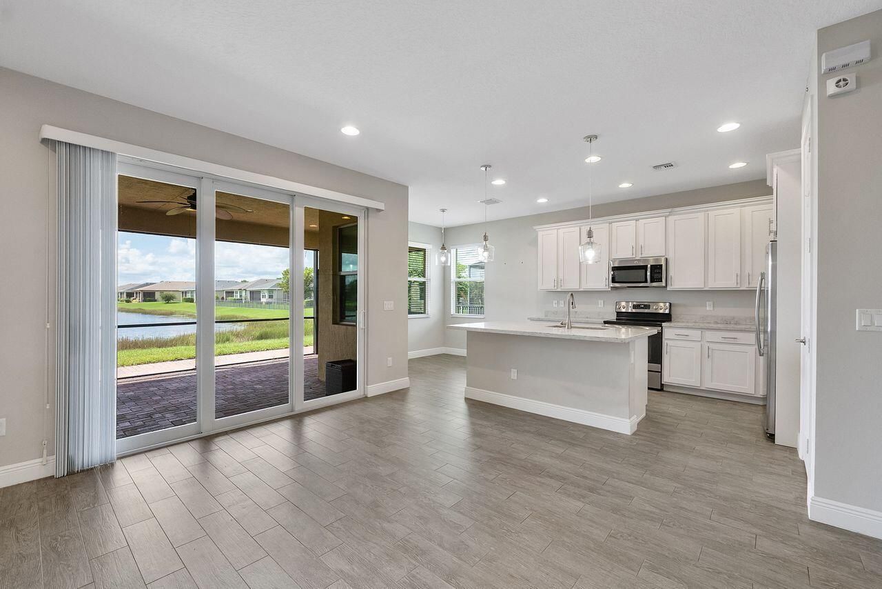 11151 SW Lake Park Drive, Port Saint Lucie, FL 34987 Photo