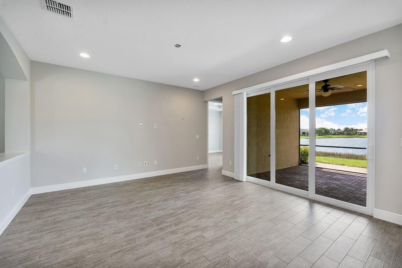 11151 SW Lake Park Drive, Port Saint Lucie, FL 34987 Photo