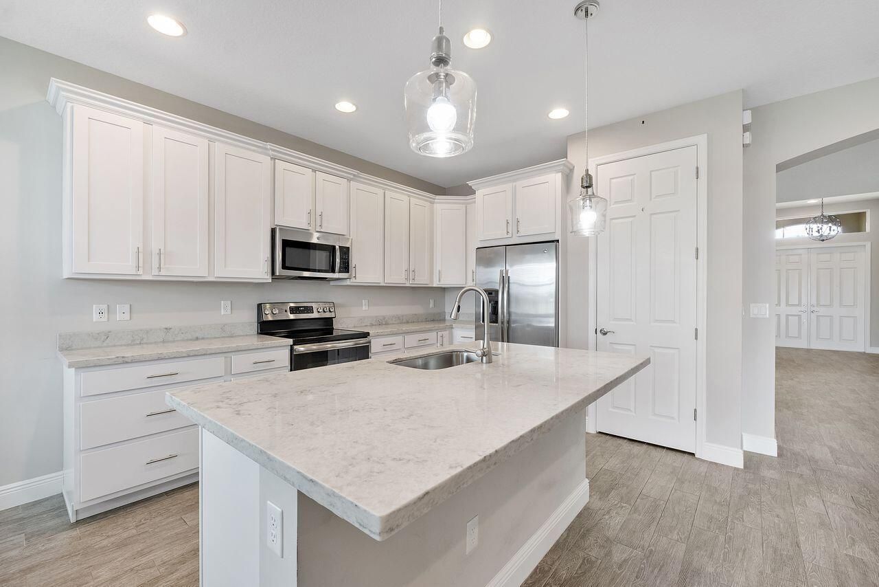 11151 SW Lake Park Drive, Port Saint Lucie, FL 34987 Photo