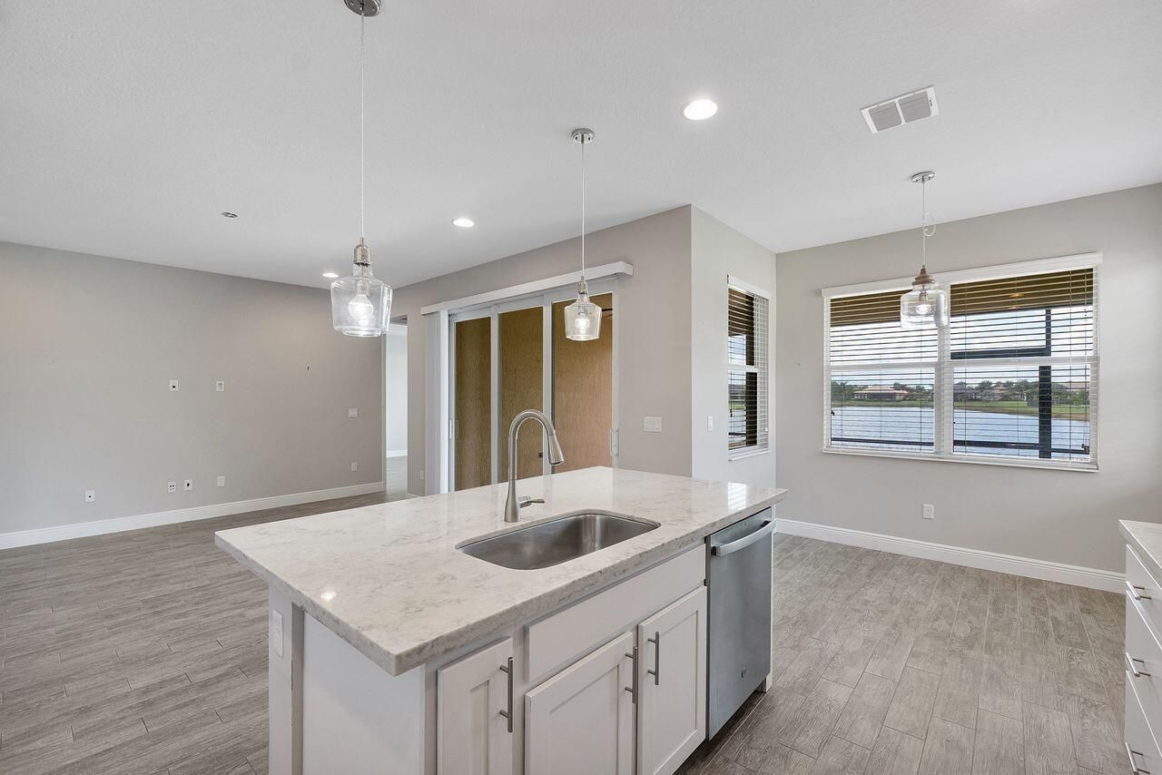 11151 SW Lake Park Drive, Port Saint Lucie, FL 34987 Photo