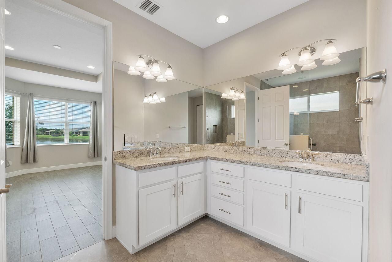 11151 SW Lake Park Drive, Port Saint Lucie, FL 34987 Photo