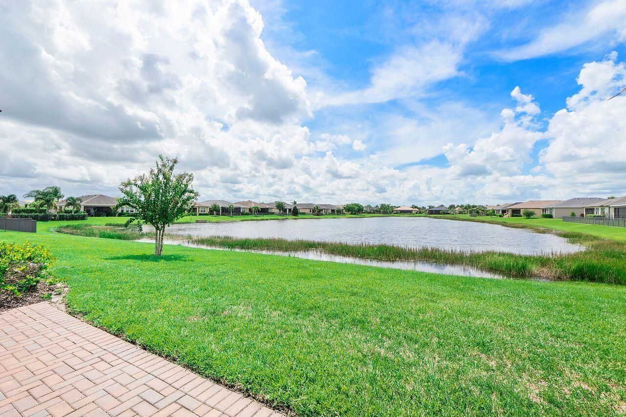 11151 SW Lake Park Drive, Port Saint Lucie, FL 34987 Photo