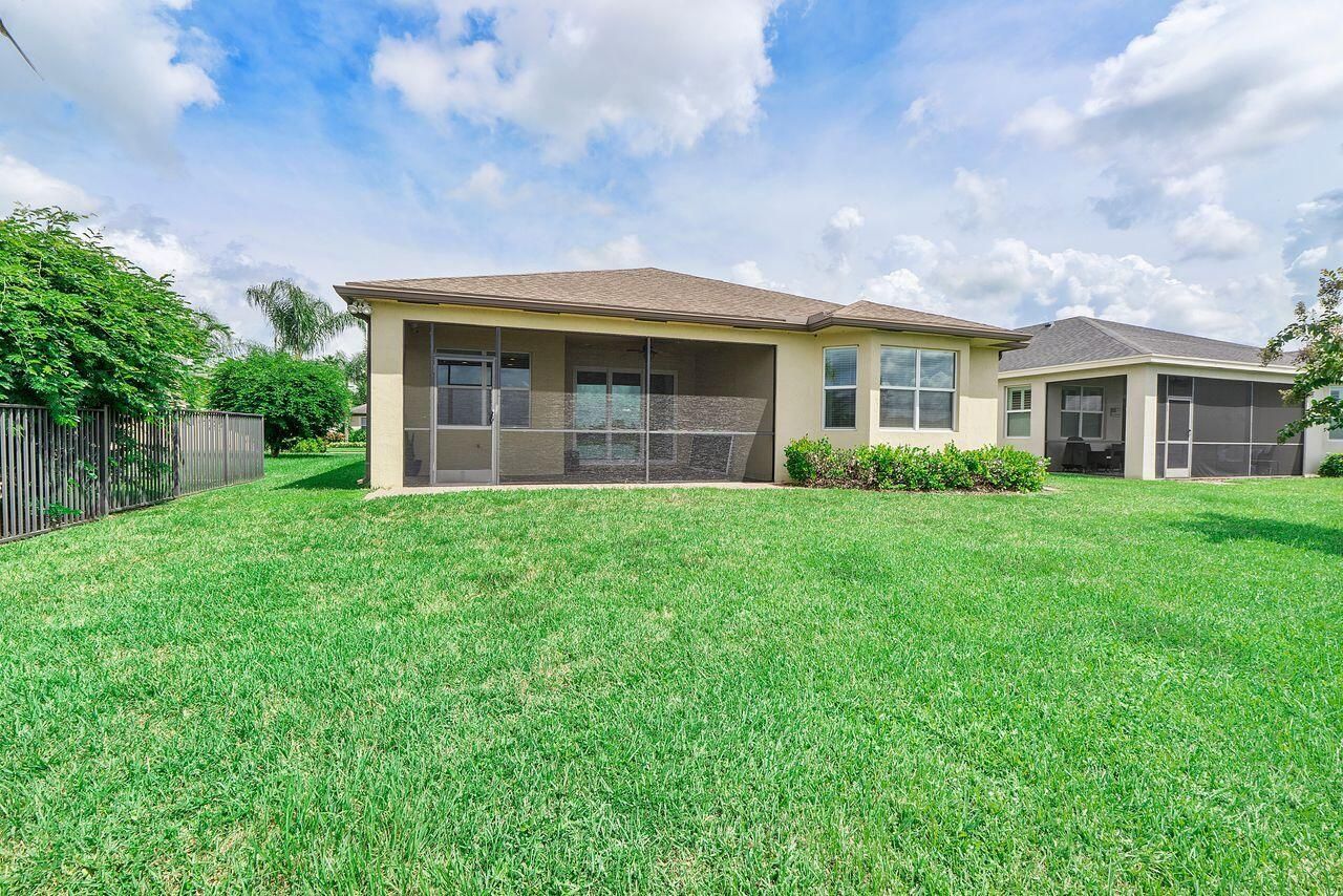11151 SW Lake Park Drive, Port Saint Lucie, FL 34987 Photo