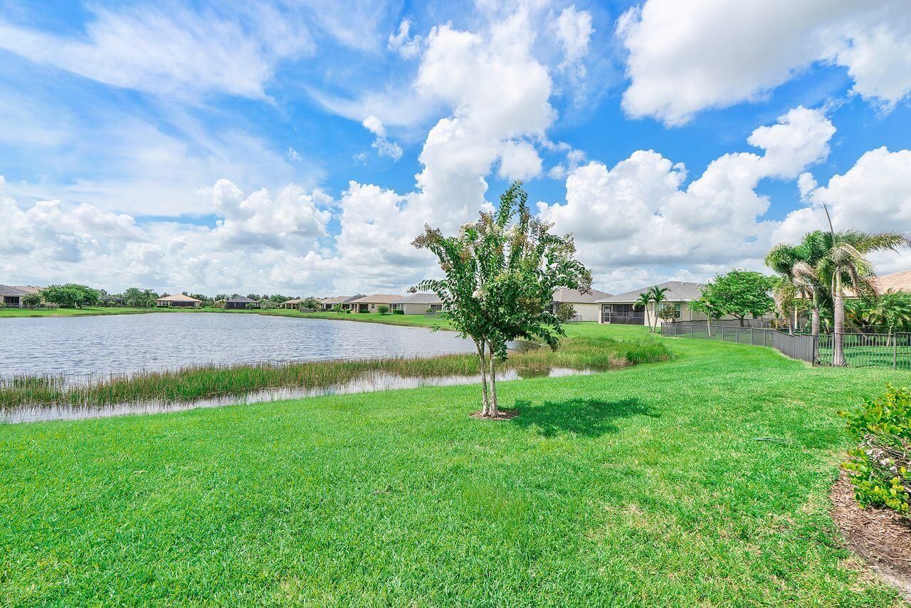 11151 SW Lake Park Drive, Port Saint Lucie, FL 34987 Photo