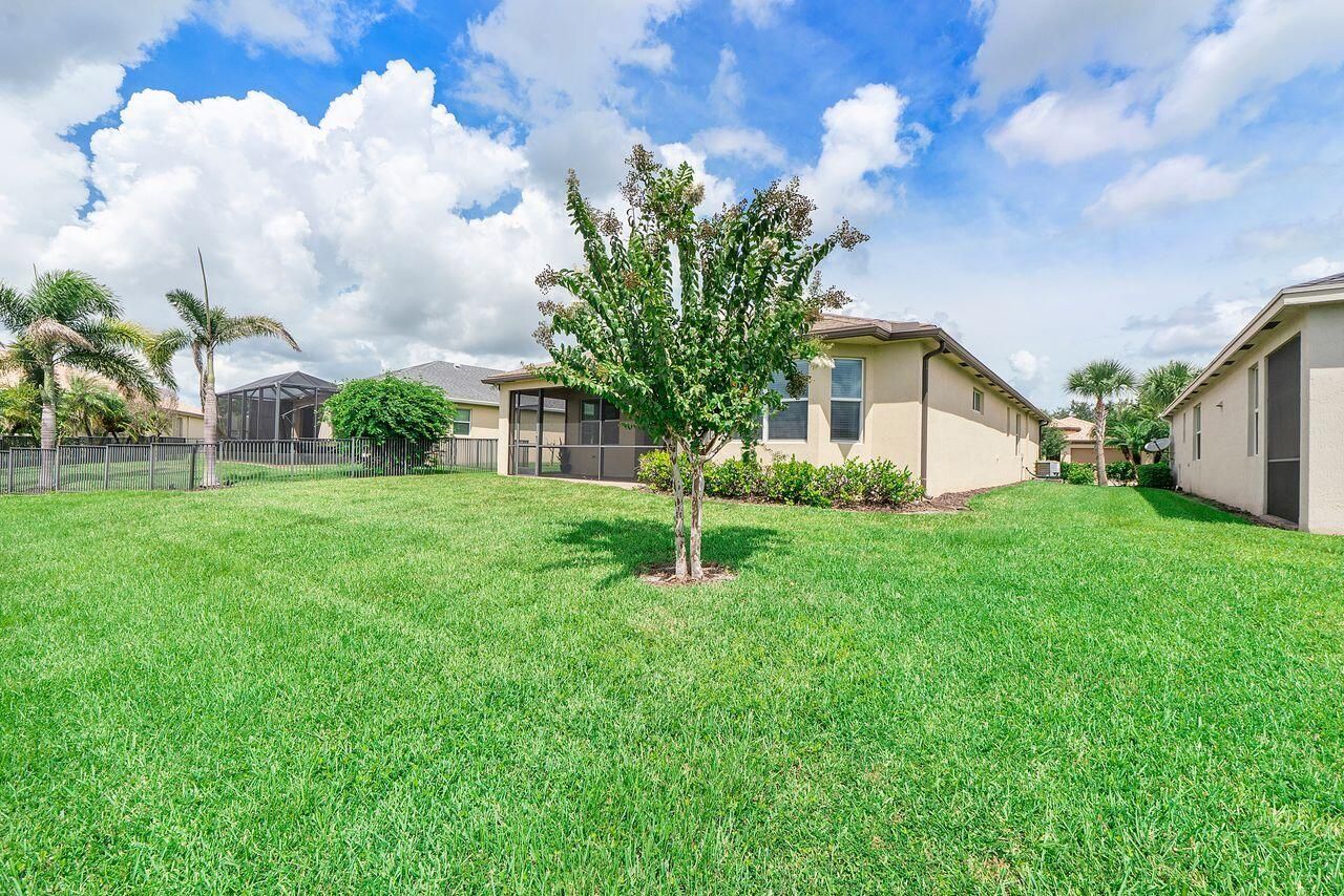 11151 SW Lake Park Drive, Port Saint Lucie, FL 34987 Photo