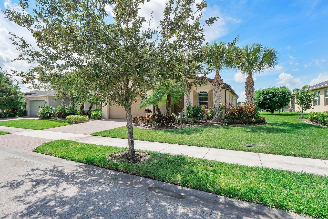 11151 SW Lake Park Drive, Port Saint Lucie, FL 34987 Photo