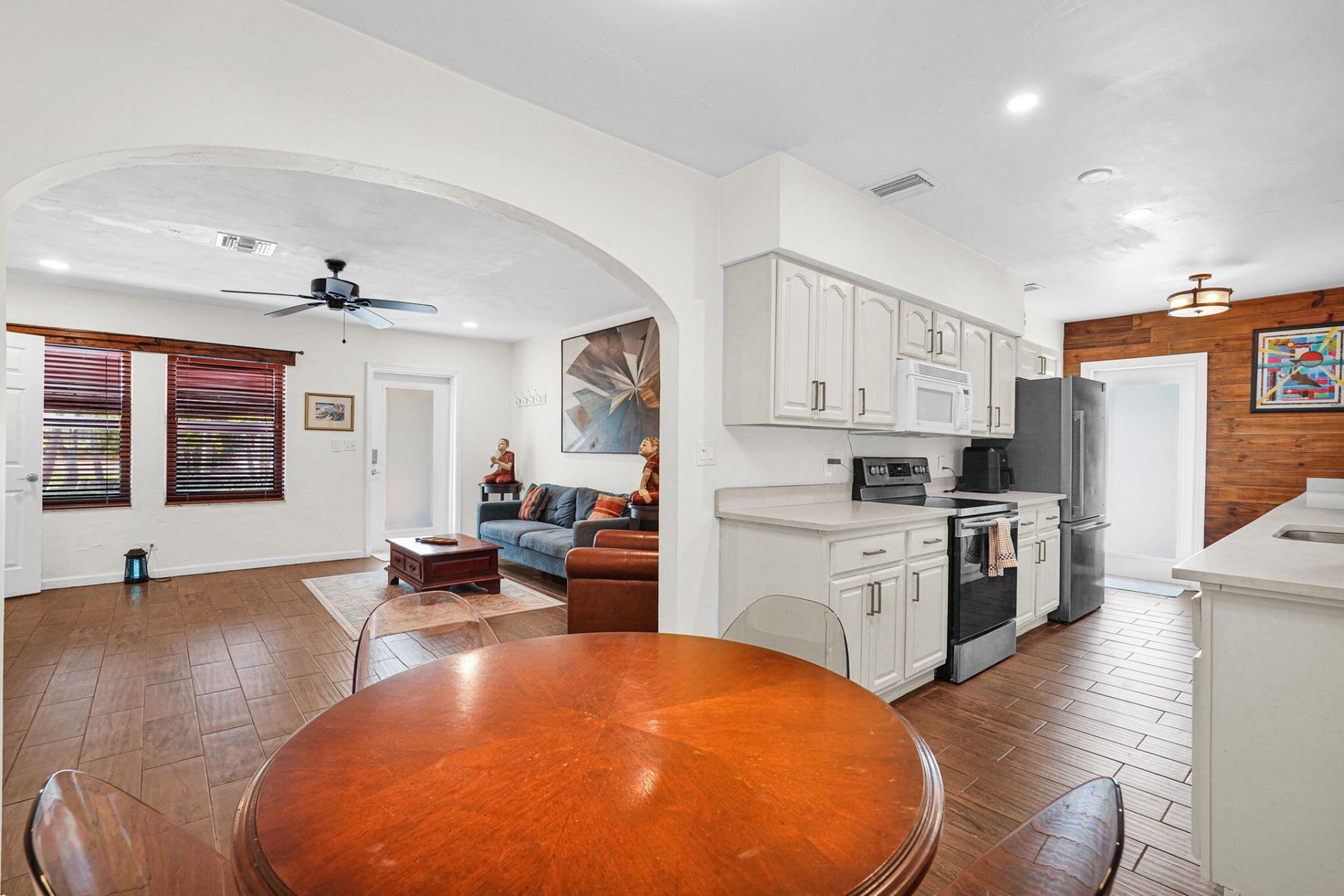 300 S Riverside Drive, Pompano Beach, FL 33062 Photo