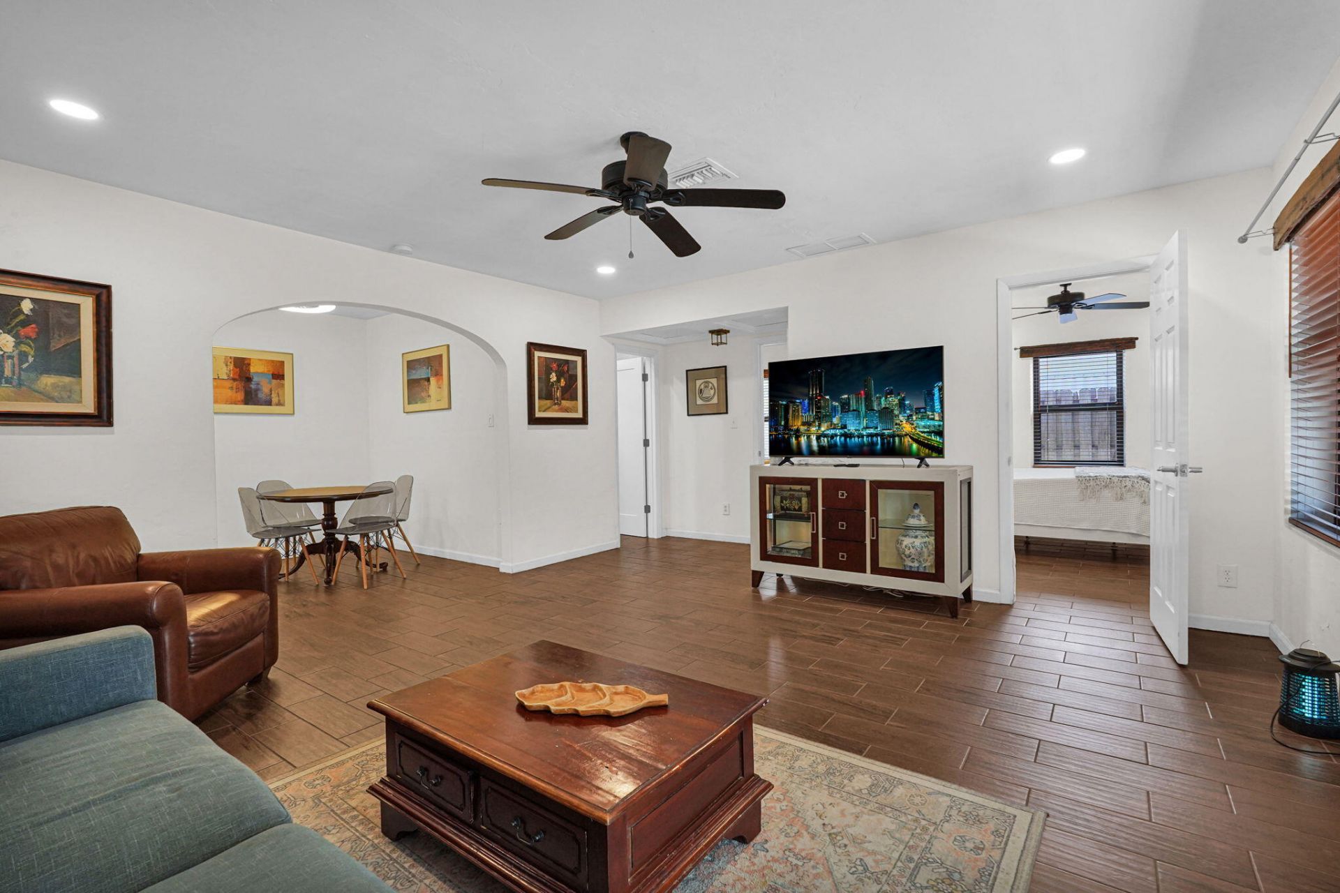 300 S Riverside Drive, Pompano Beach, FL 33062 Photo