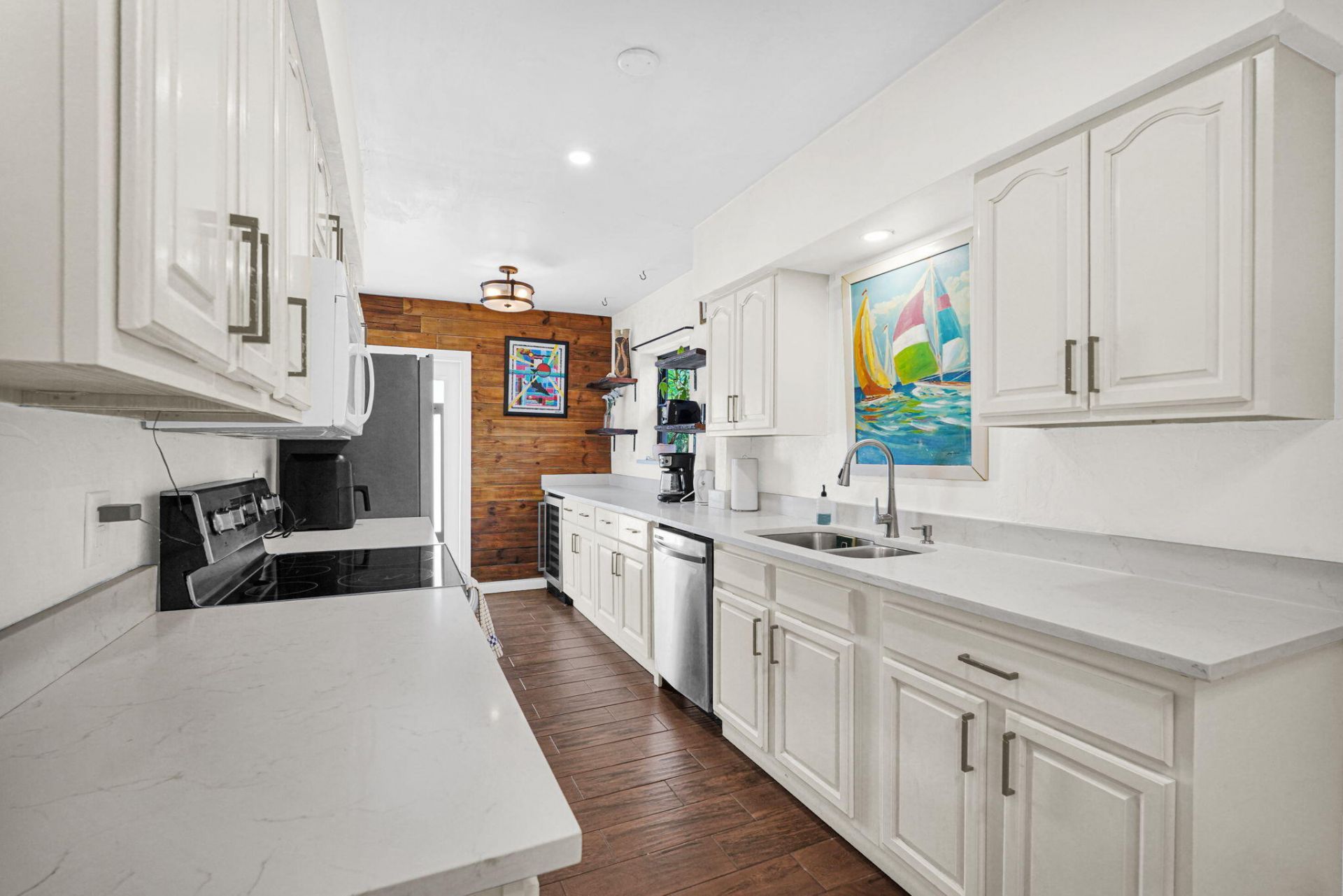 300 S Riverside Drive, Pompano Beach, FL 33062 Photo