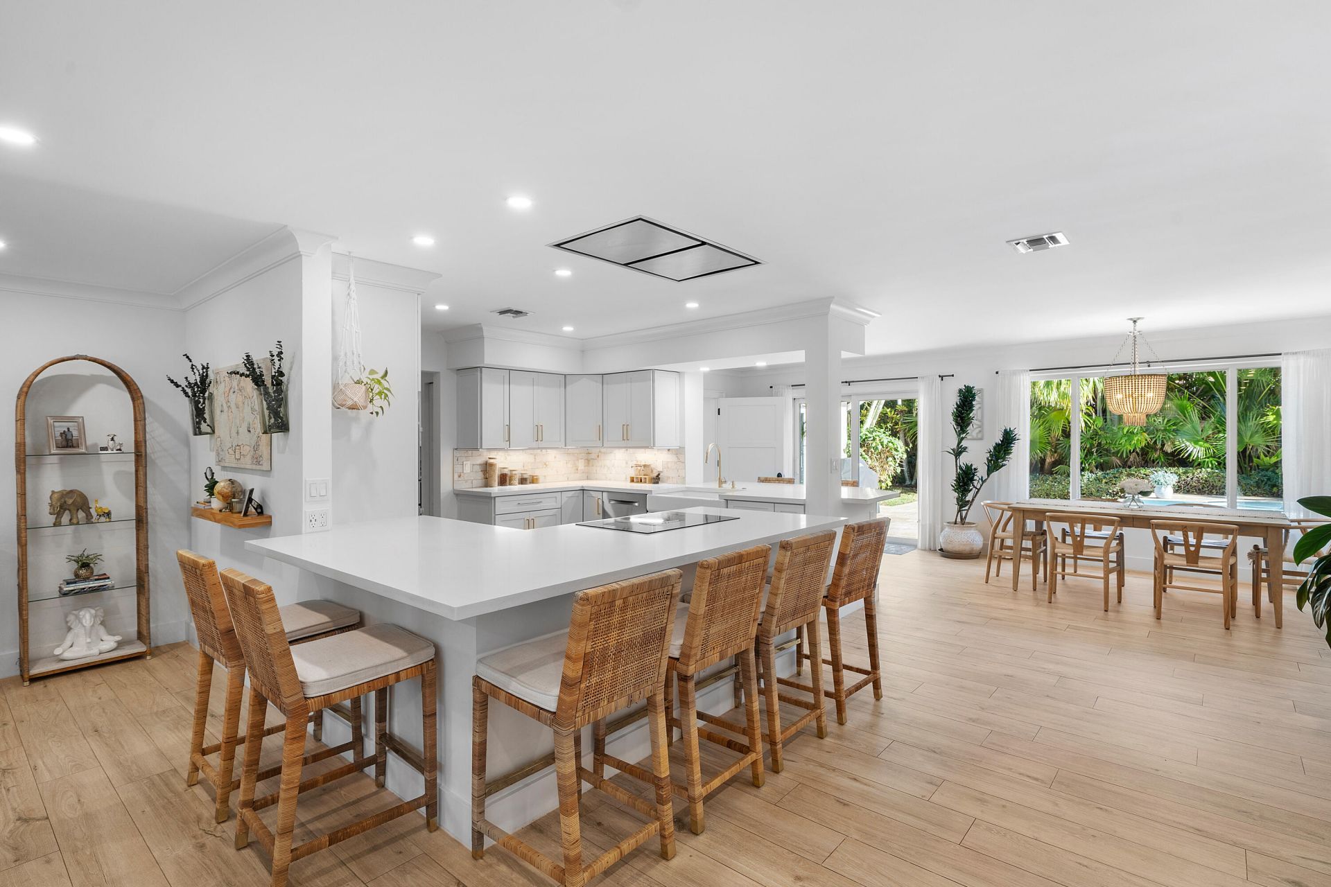 2641 NE 52nd Street, Lighthouse Point, FL 33064 Photo