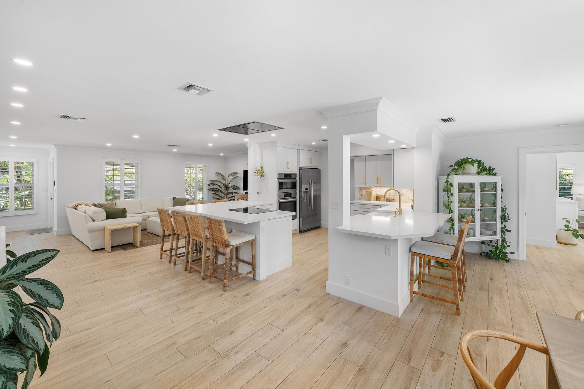 2641 NE 52nd Street, Lighthouse Point, FL 33064 Photo