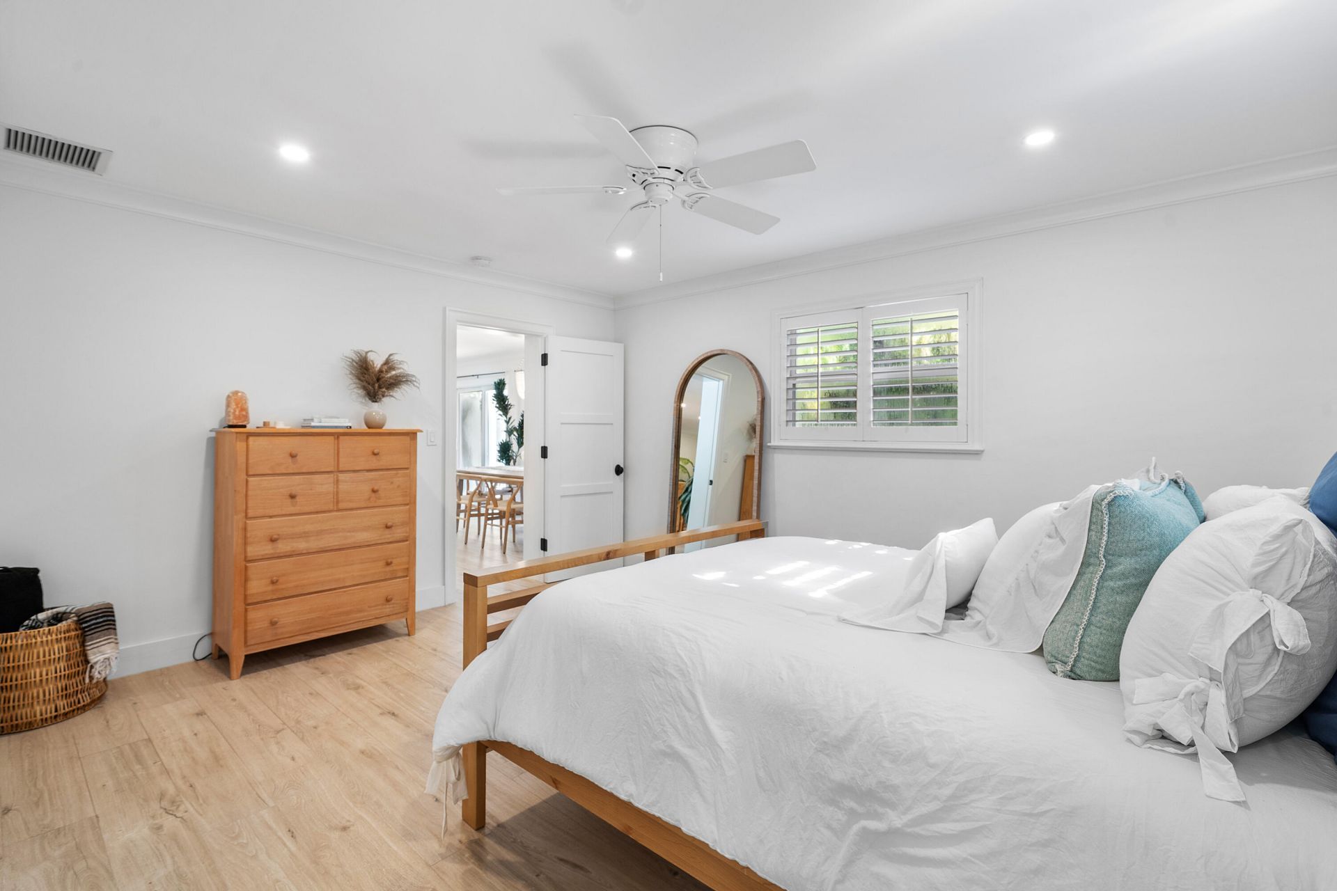 2641 NE 52nd Street, Lighthouse Point, FL 33064 Photo