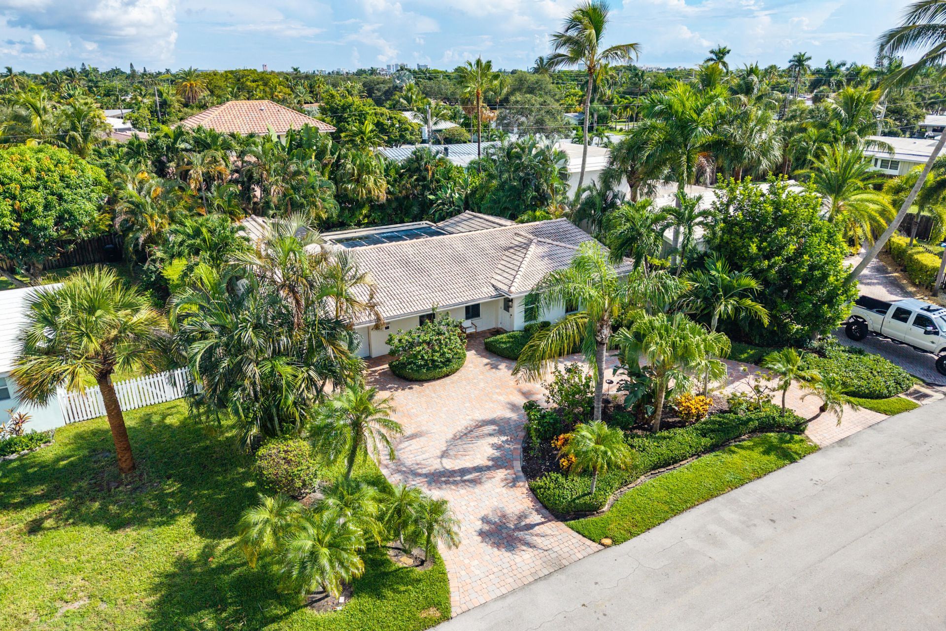 2641 NE 52nd Street, Lighthouse Point, FL 33064 Photo