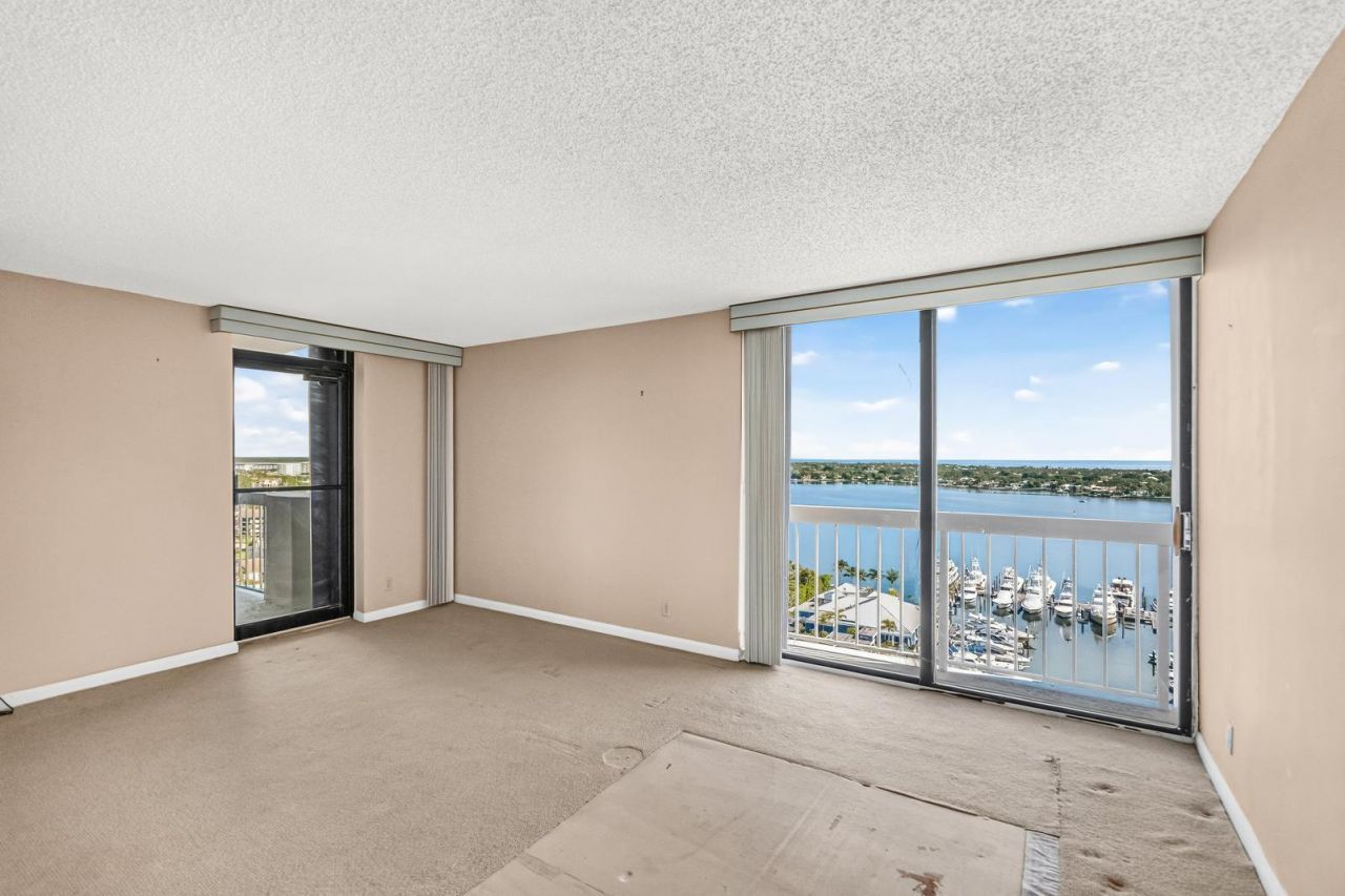 123 Lakeshore Drive, Unit 1945, North Palm Beach, FL 33408 Photo