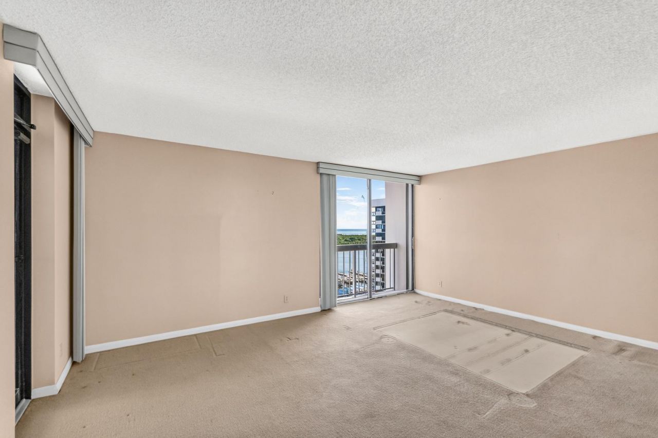 123 Lakeshore Drive, Unit 1945, North Palm Beach, FL 33408 Photo