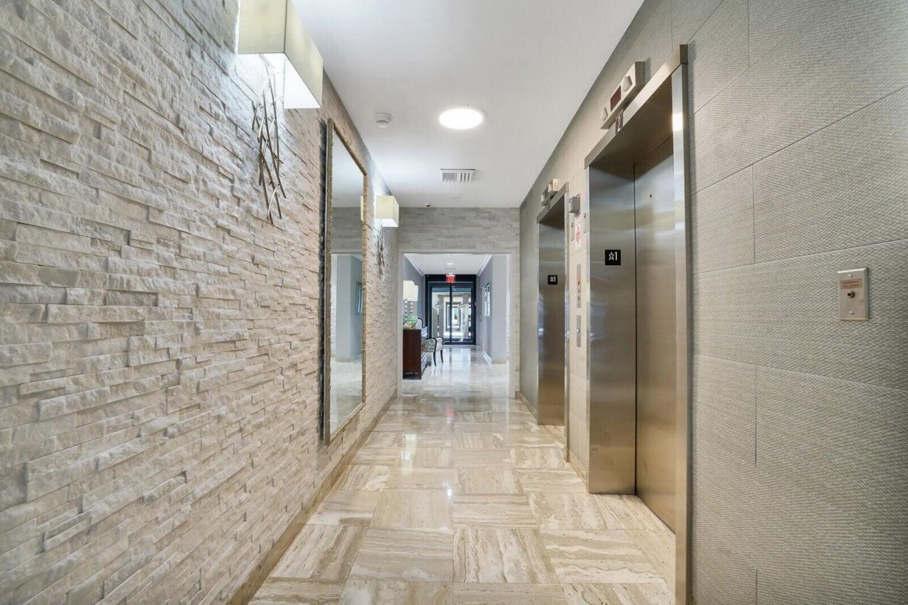 123 Lakeshore Drive, Unit 1945, North Palm Beach, FL 33408 Photo