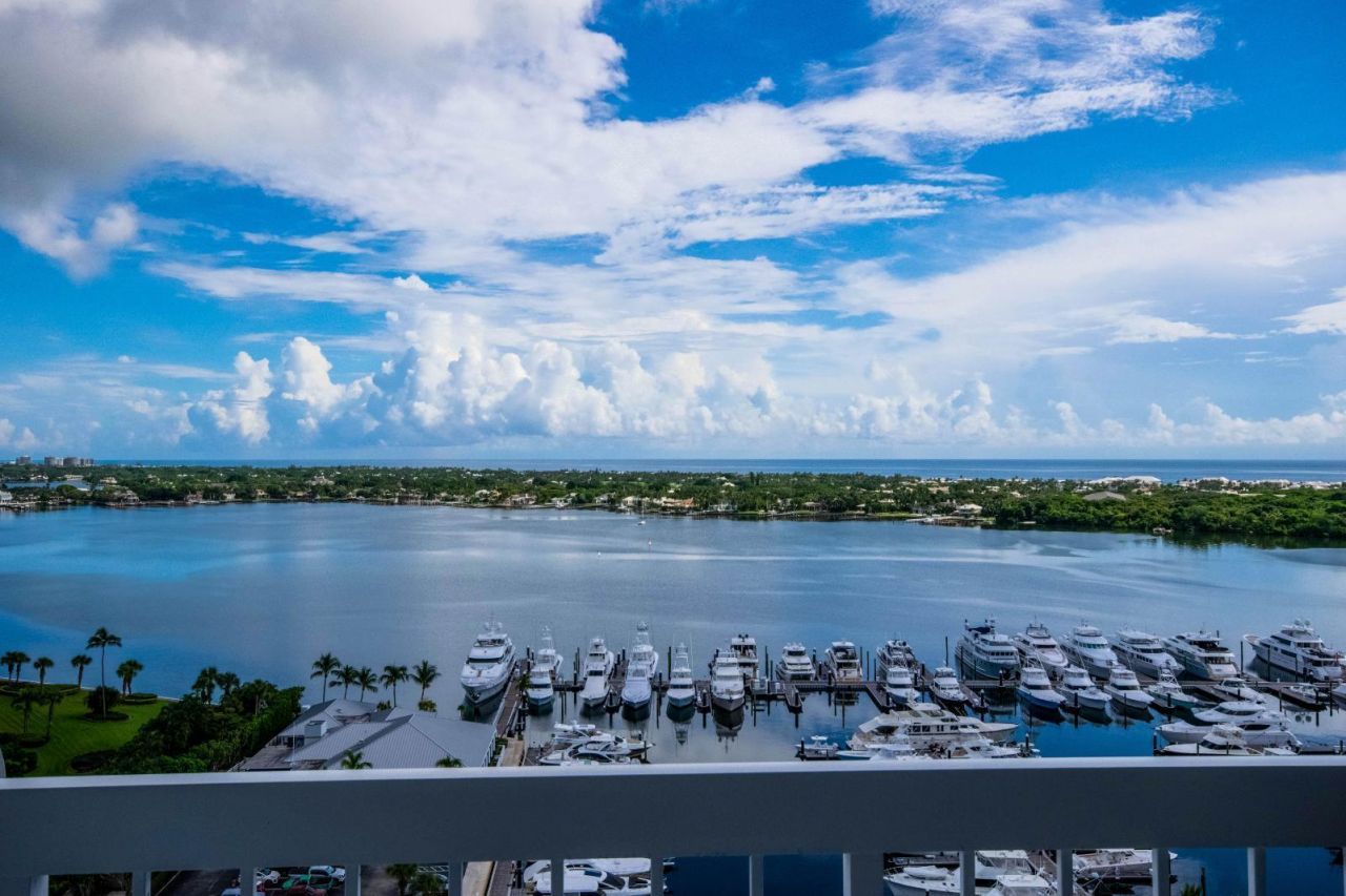 123 Lakeshore Drive, Unit 1945, North Palm Beach, FL 33408 Photo
