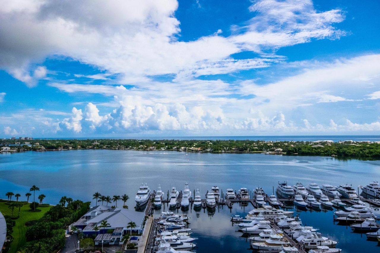 123 Lakeshore Drive, Unit 1945, North Palm Beach, FL 33408 Photo