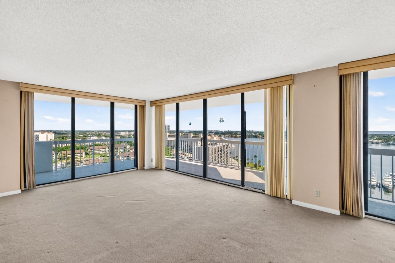 123 Lakeshore Drive, Unit 1945, North Palm Beach, FL 33408 Photo