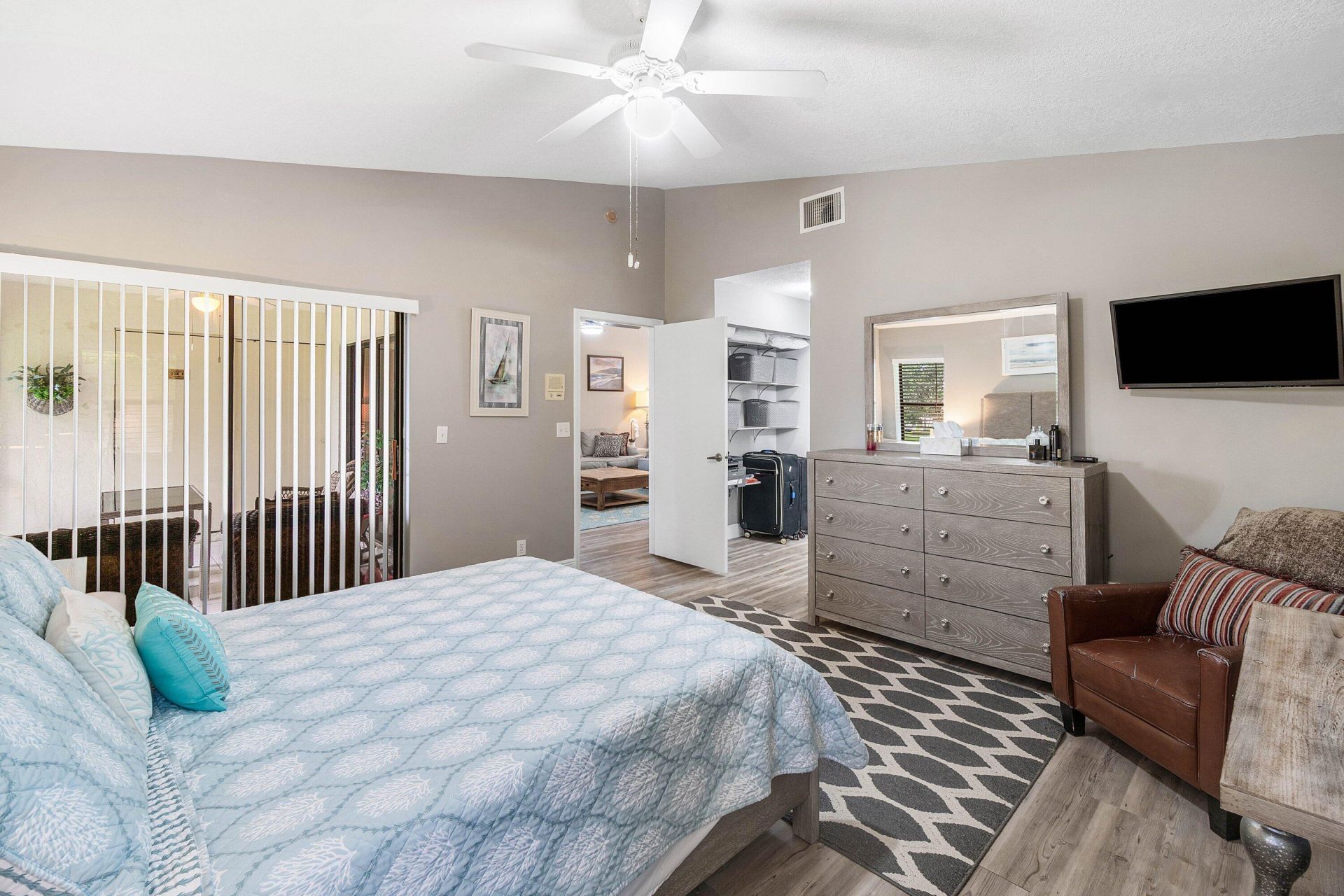 9729 Sills Drive E, Unit 201, Boynton Beach, FL 33437 Photo