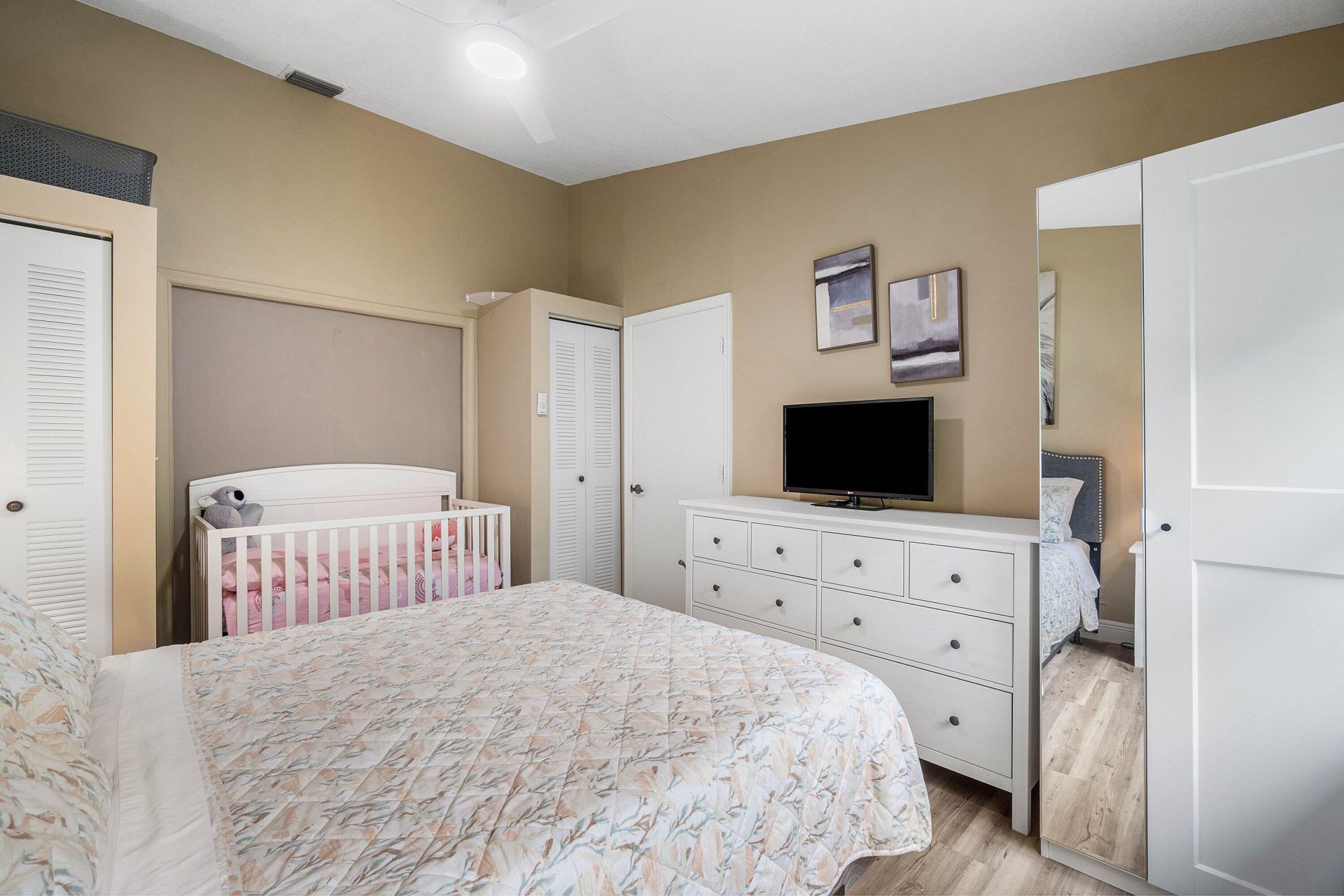 9729 Sills Drive E, Unit 201, Boynton Beach, FL 33437 Photo