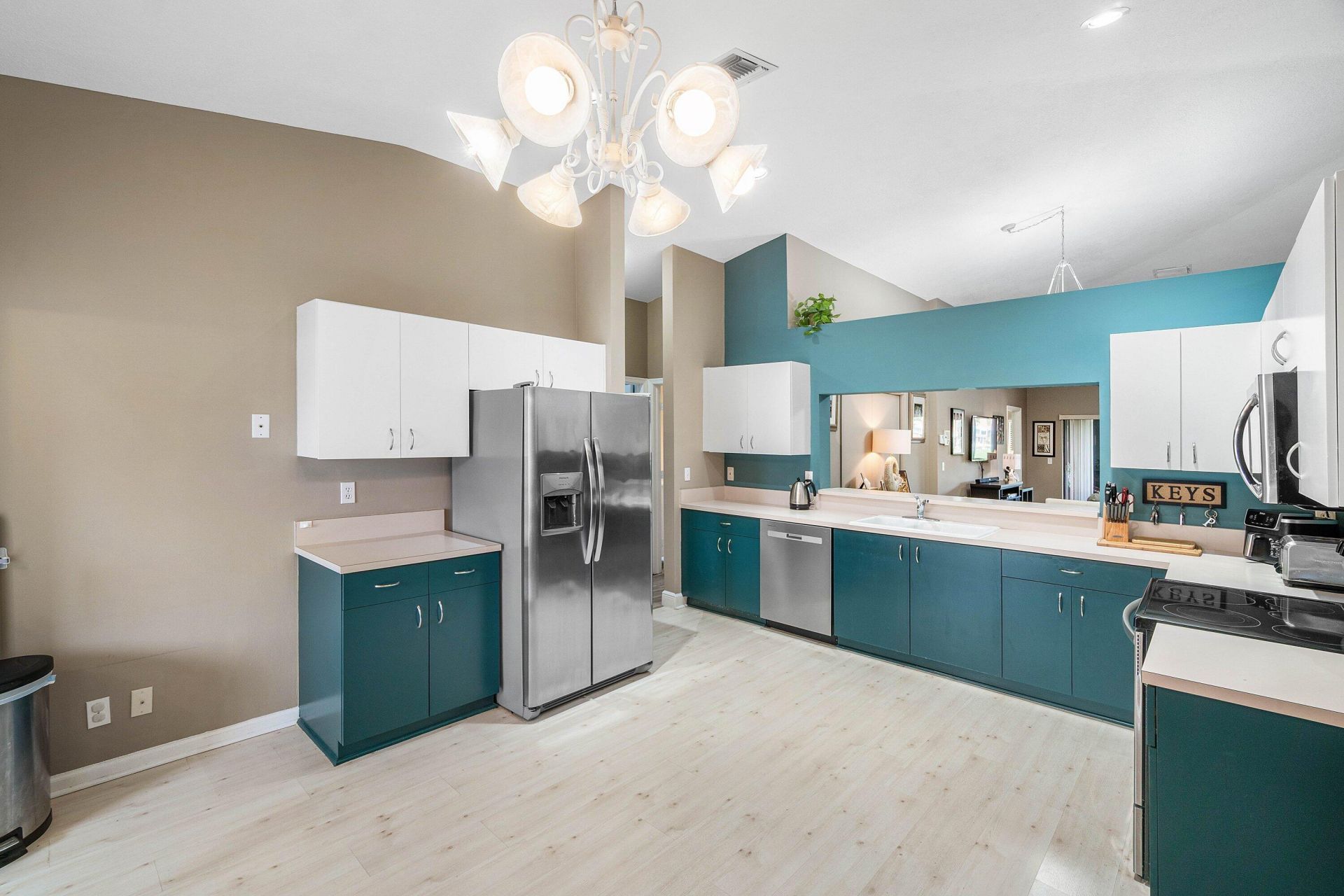 9729 Sills Drive E, Unit 201, Boynton Beach, FL 33437 Photo