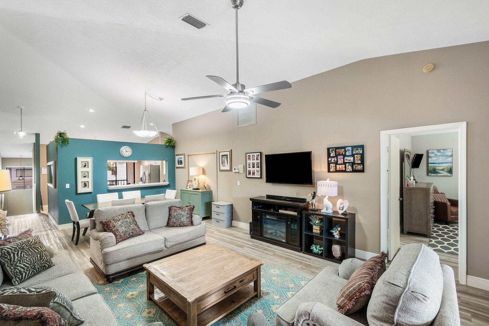 9729 Sills Drive E, Unit 201, Boynton Beach, FL 33437 Photo