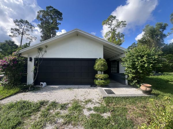 16744 E BRIGHTON Drive E, The Acreage, FL 33470