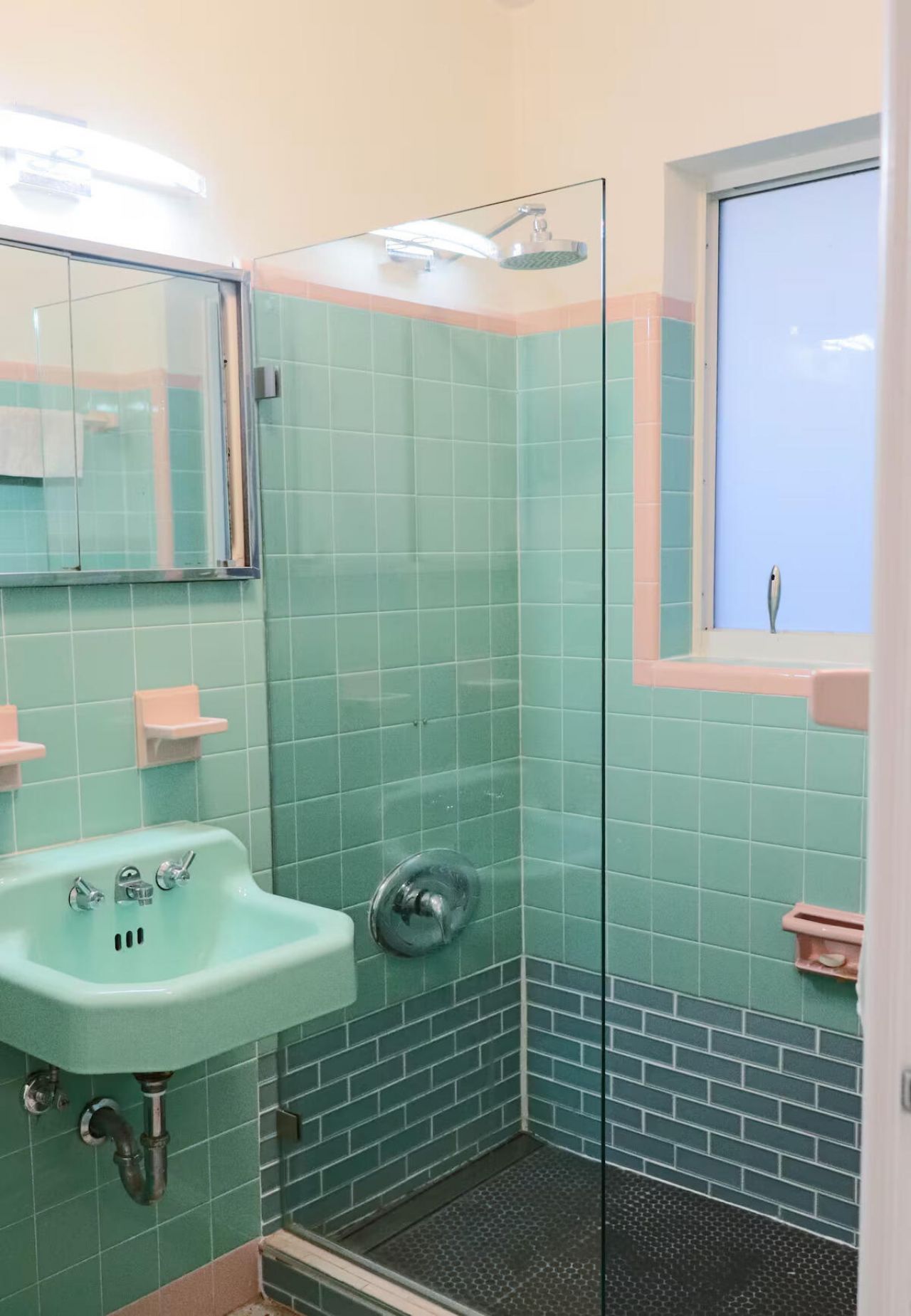 2355 NE 4th Street, Pompano Beach, FL 33062 Photo