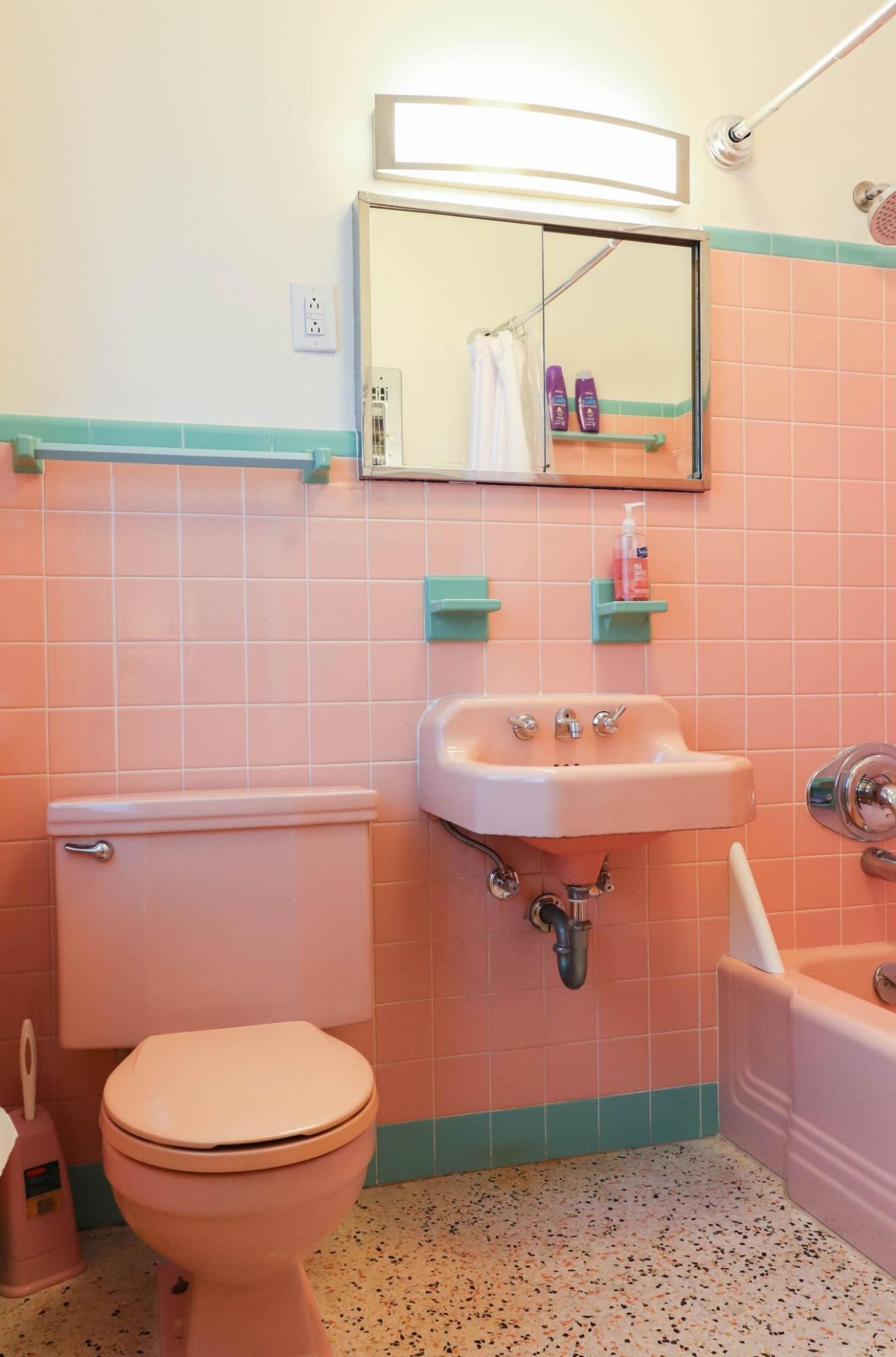 2355 NE 4th Street, Pompano Beach, FL 33062 Photo