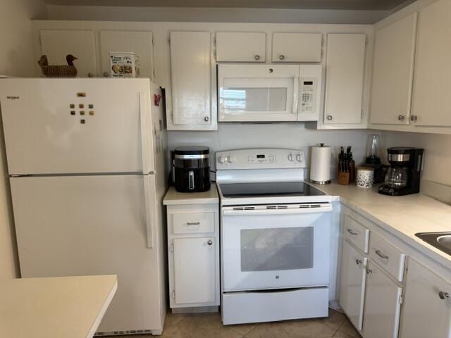 286 Saxony F, Delray Beach, FL 33446 Photo