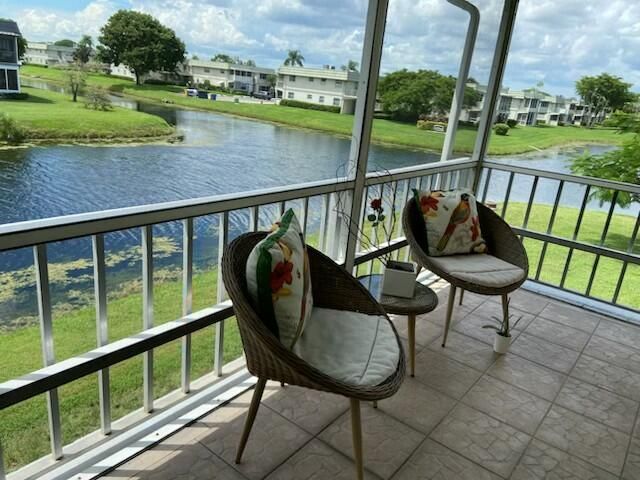 286 Saxony F, Delray Beach, FL 33446 Photo