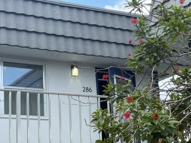 286 Saxony F, Delray Beach, FL 33446 Photo