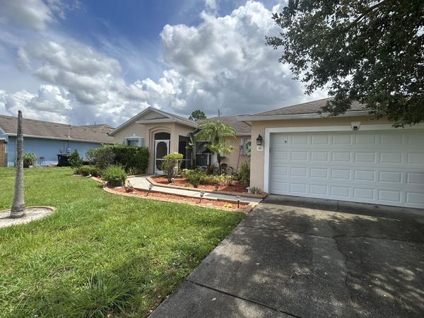 1901 SW LEWIS Street, Port St. Lucie, FL 34987
