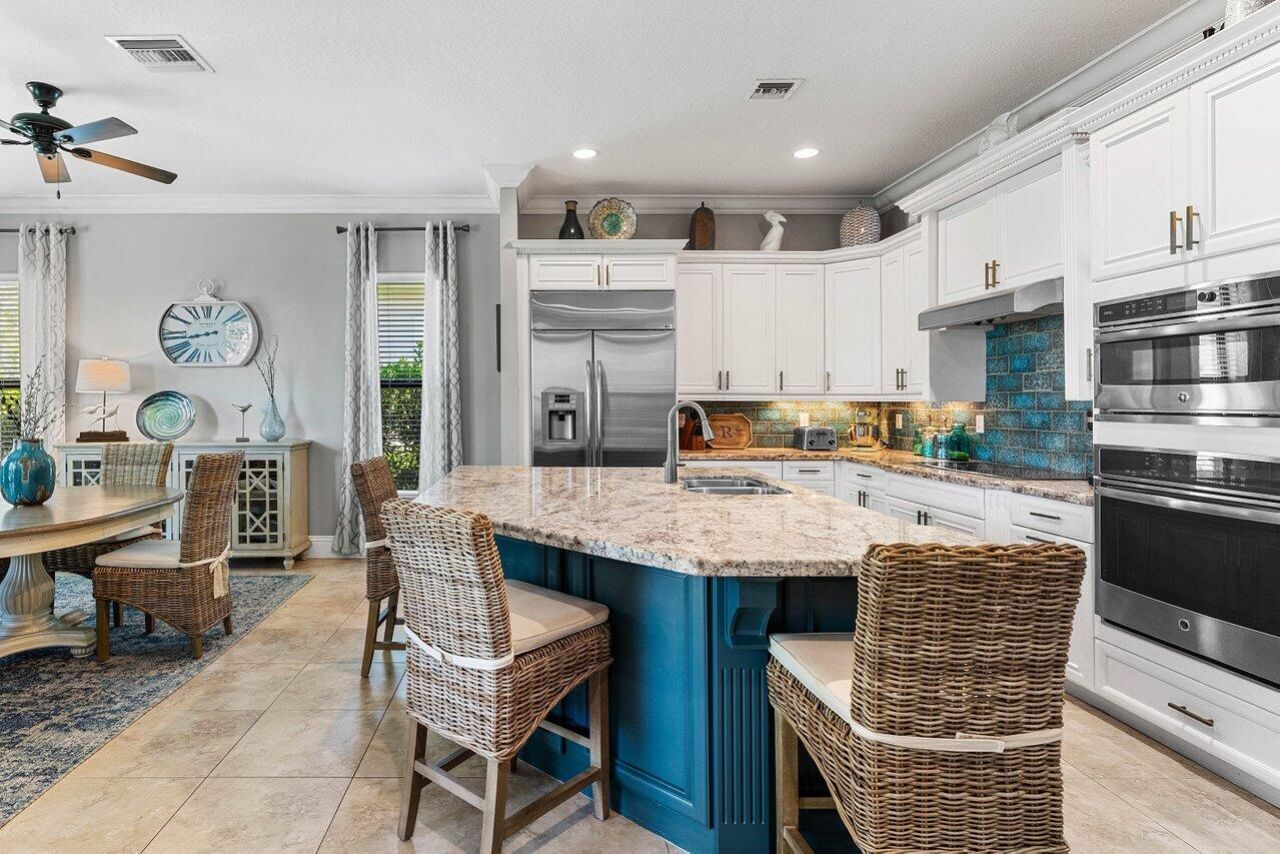 183 Calmo Circle, Port Saint Lucie, FL 34984 Photo