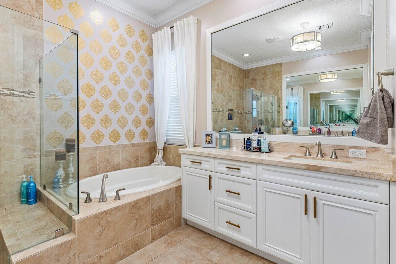 183 Calmo Circle, Port Saint Lucie, FL 34984 Photo