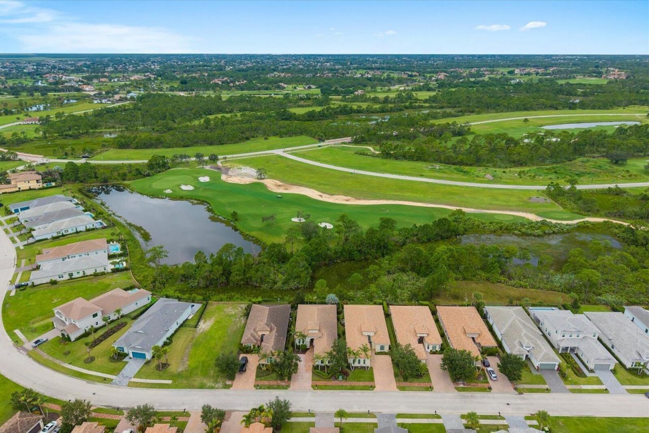183 Calmo Circle, Port Saint Lucie, FL 34984 Photo