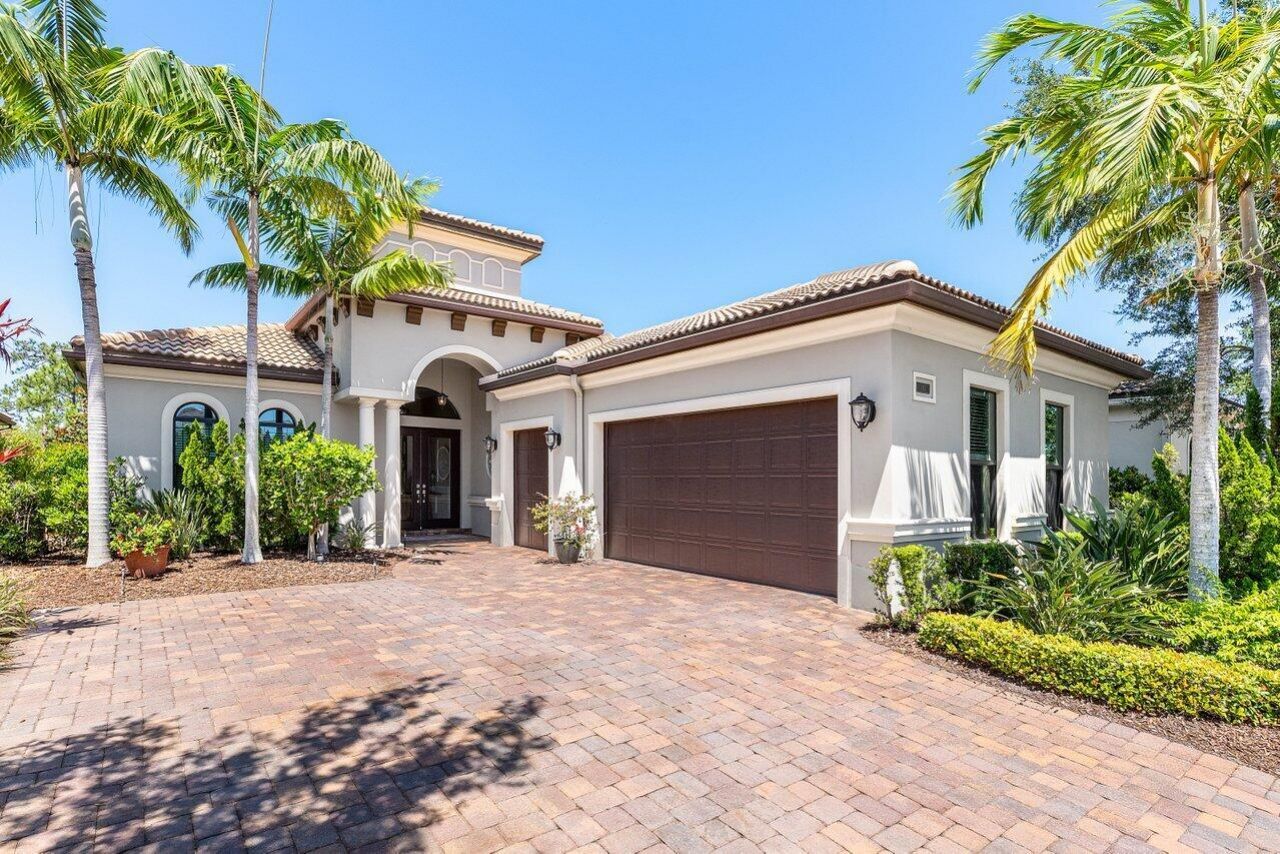 183 Calmo Circle, Port Saint Lucie, FL 34984 Photo