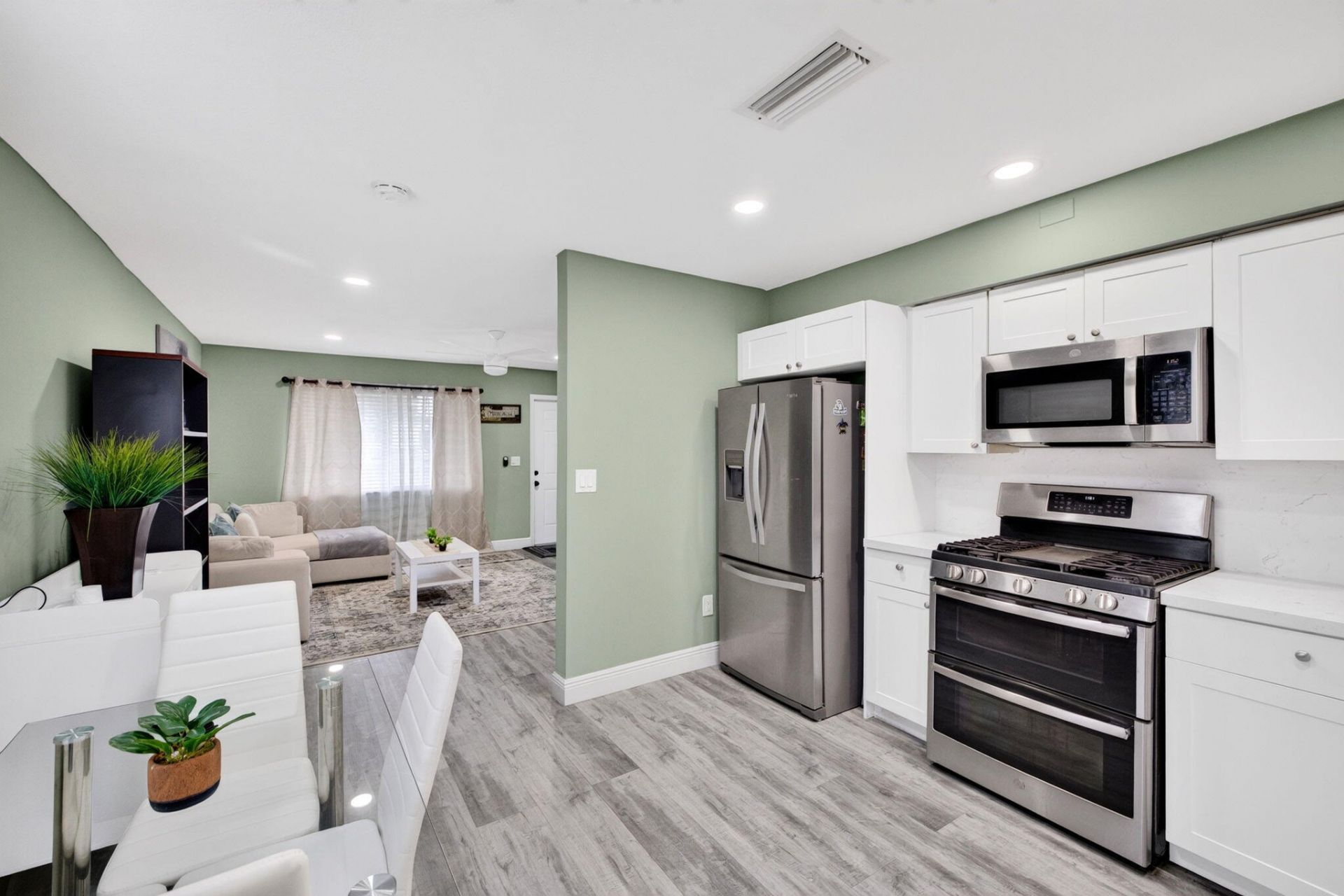 2333 NW 82nd Way Nw, Sunrise, FL 33322 Photo
