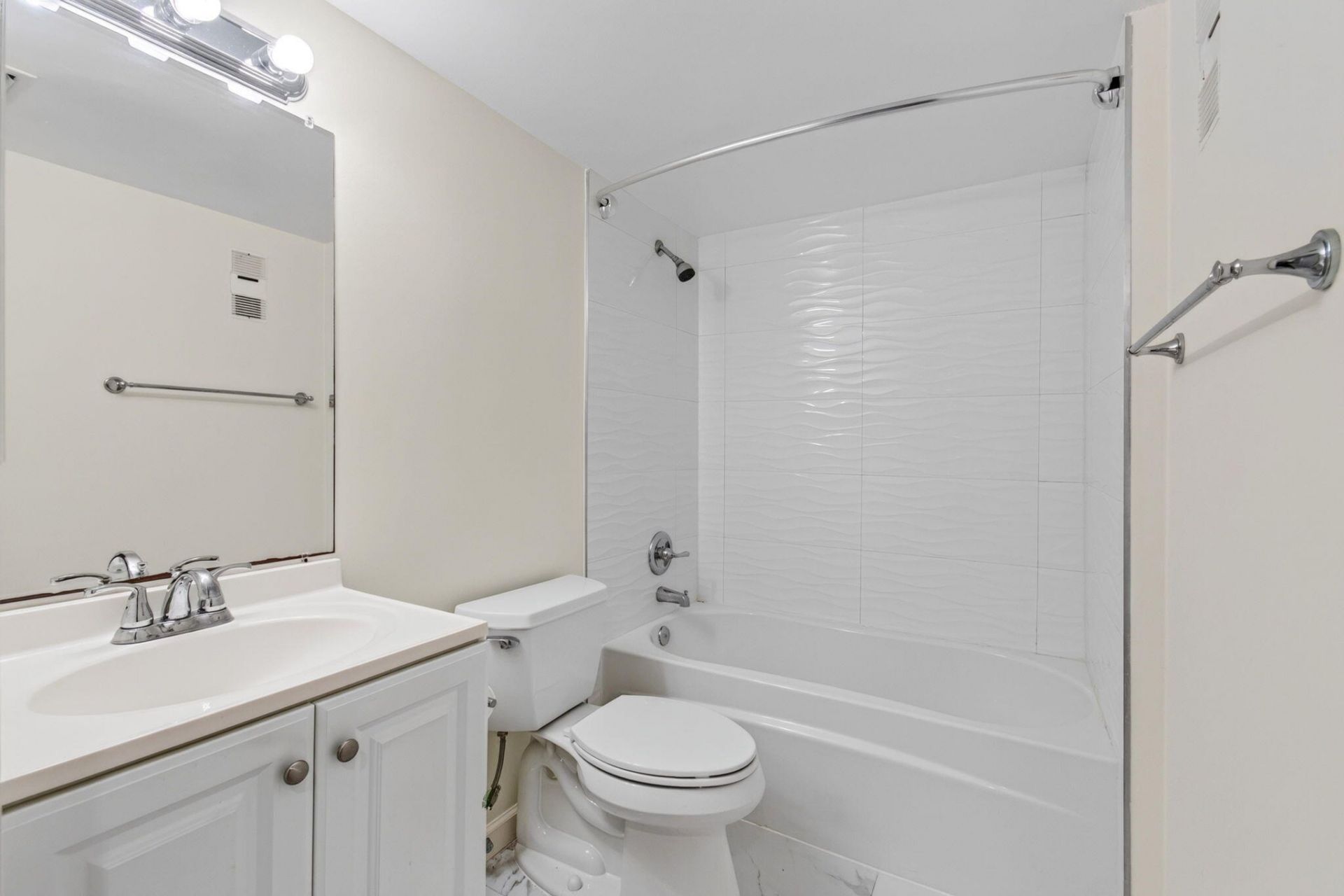 7881 Whispering Palms Drive, Unit 101, Boynton Beach, FL 33437 Photo