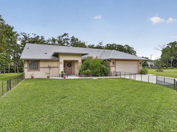 16477 Orange Boulevard, Loxahatchee, FL 33470