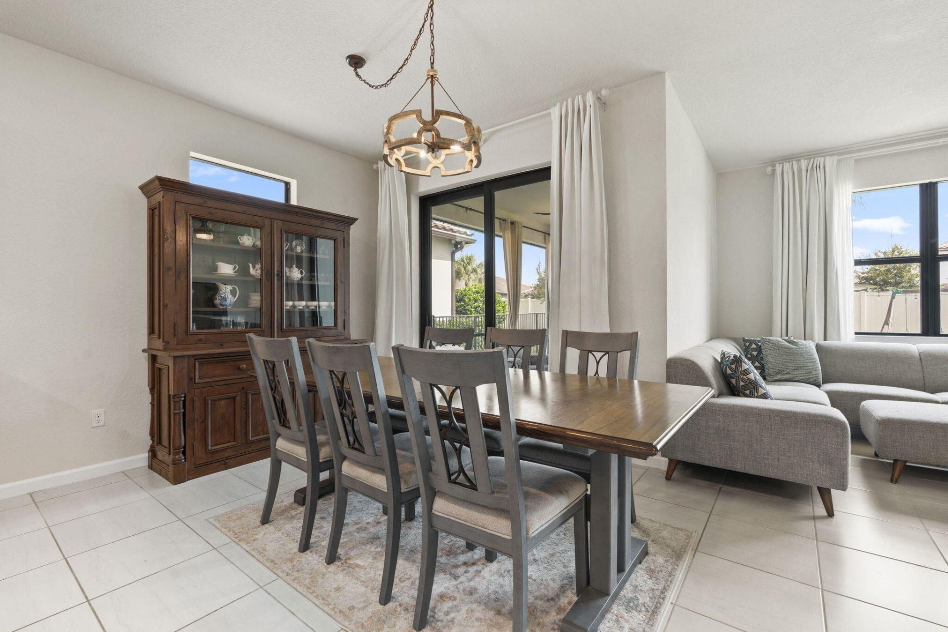 535 SE Villandry Way, Port Saint Lucie, FL 34984 Photo