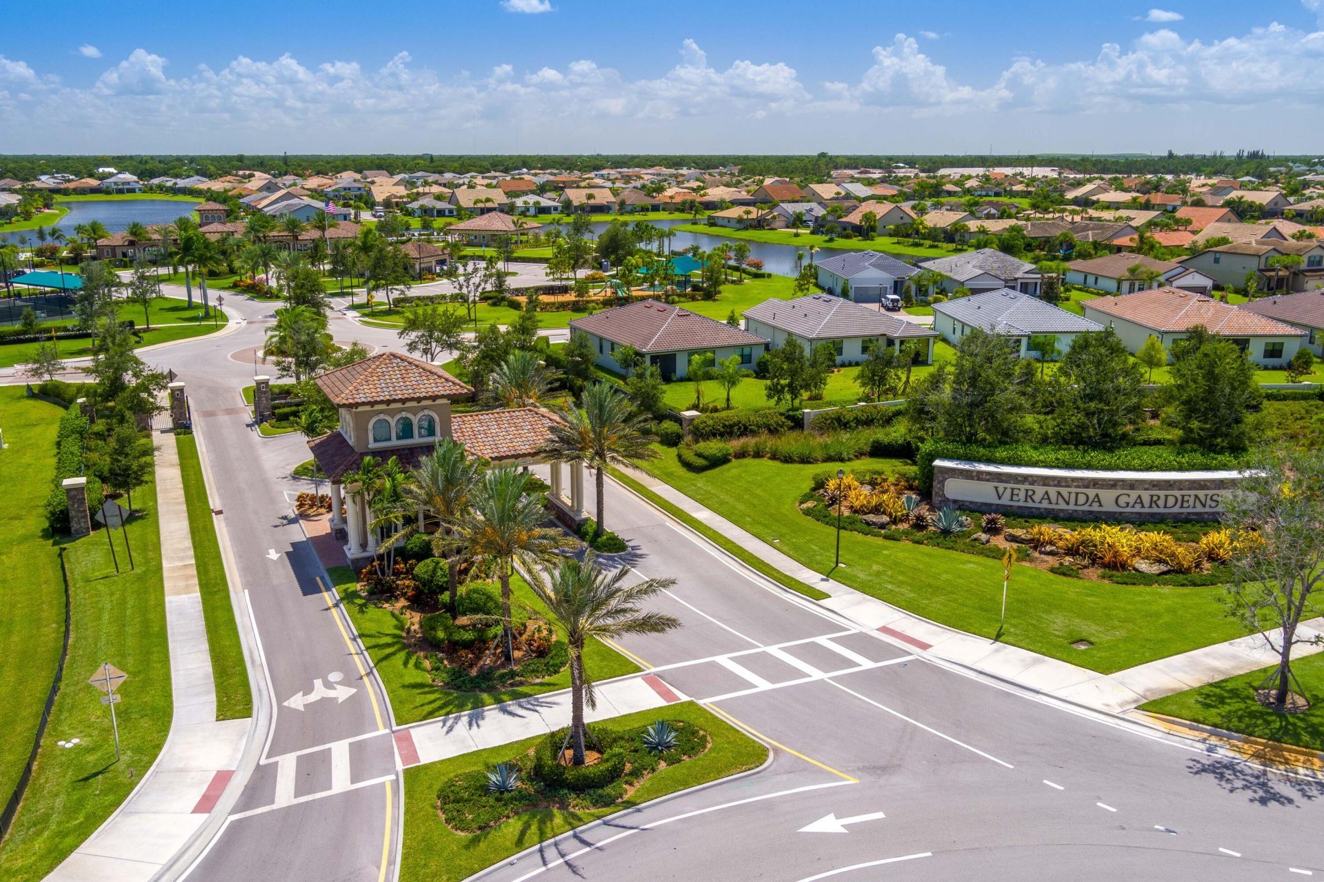 535 SE Villandry Way, Port Saint Lucie, FL 34984 Photo