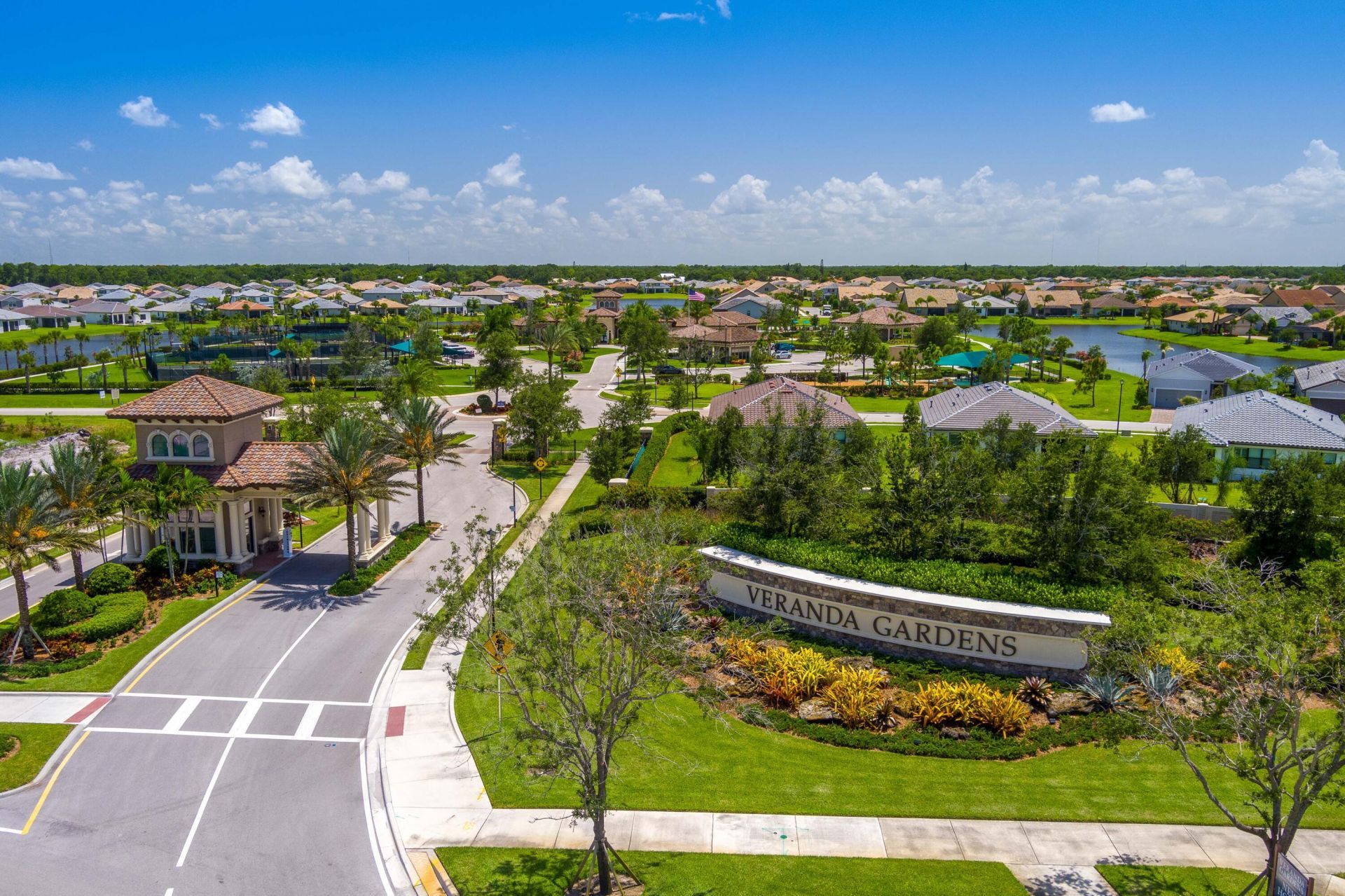 535 SE Villandry Way, Port Saint Lucie, FL 34984 Photo