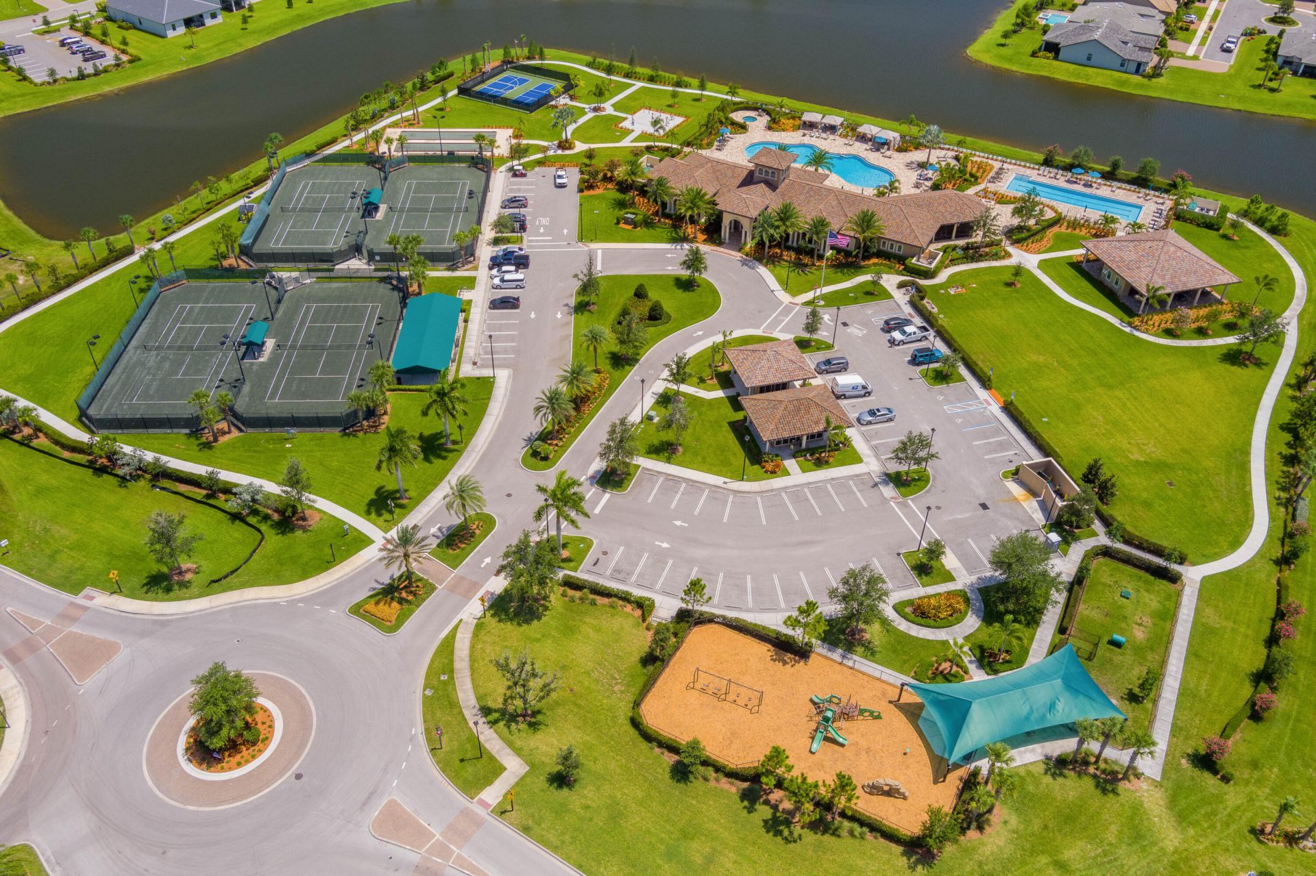 535 SE Villandry Way, Port Saint Lucie, FL 34984 Photo