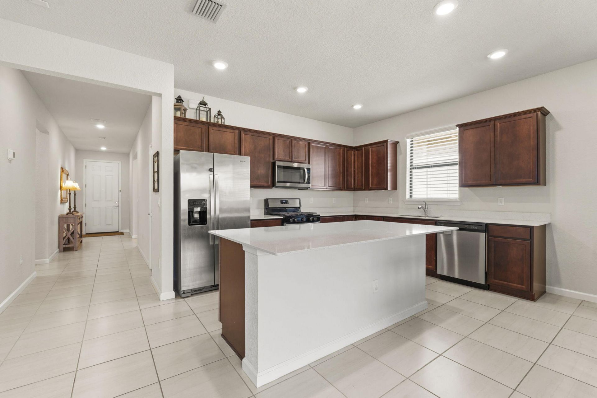 535 SE Villandry Way, Port Saint Lucie, FL 34984 Photo