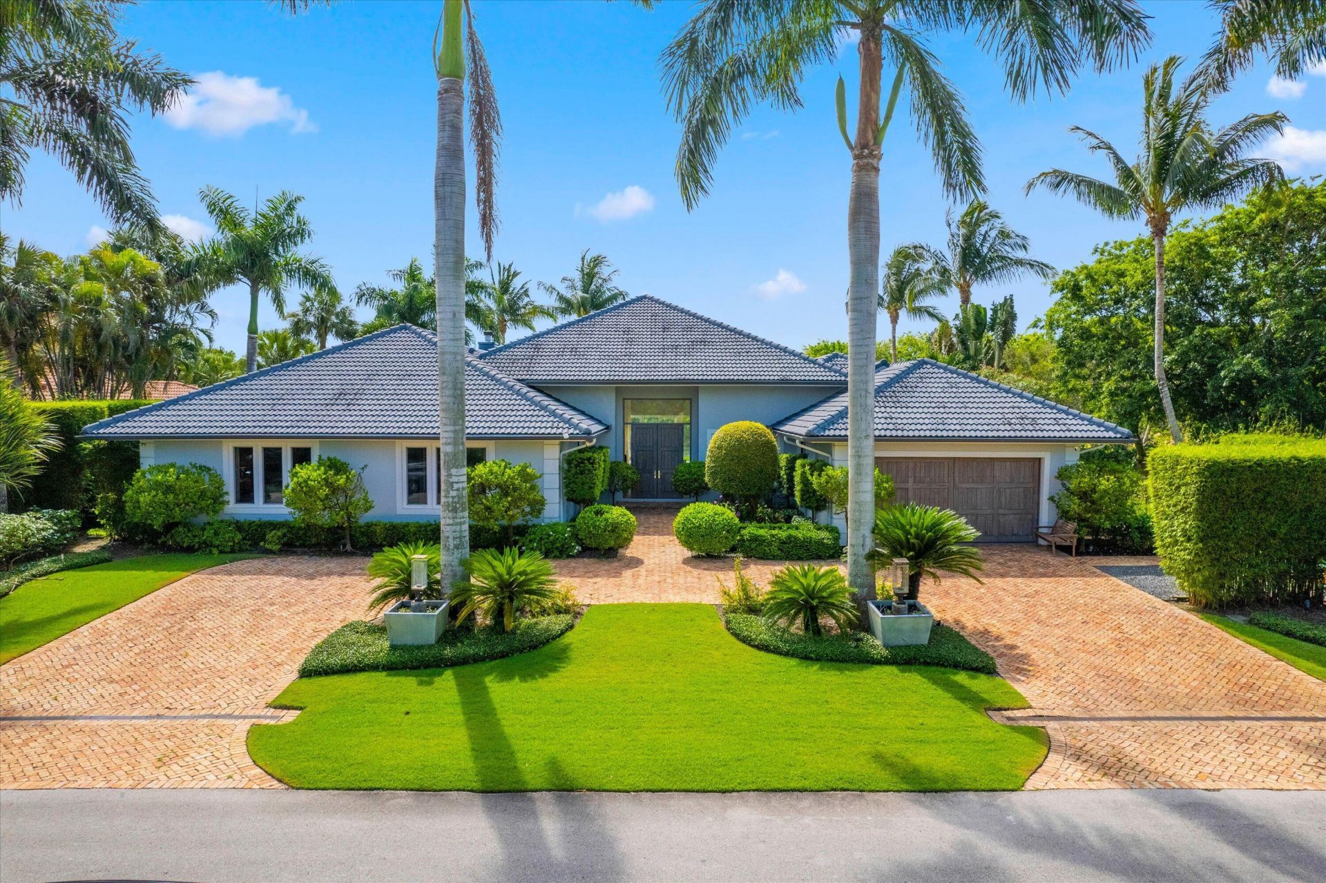 2440 Golf Brook Drive, Wellington, FL 33414 Photo