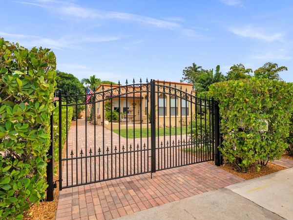 319 Plymouth Road, West Palm Beach, FL 33405